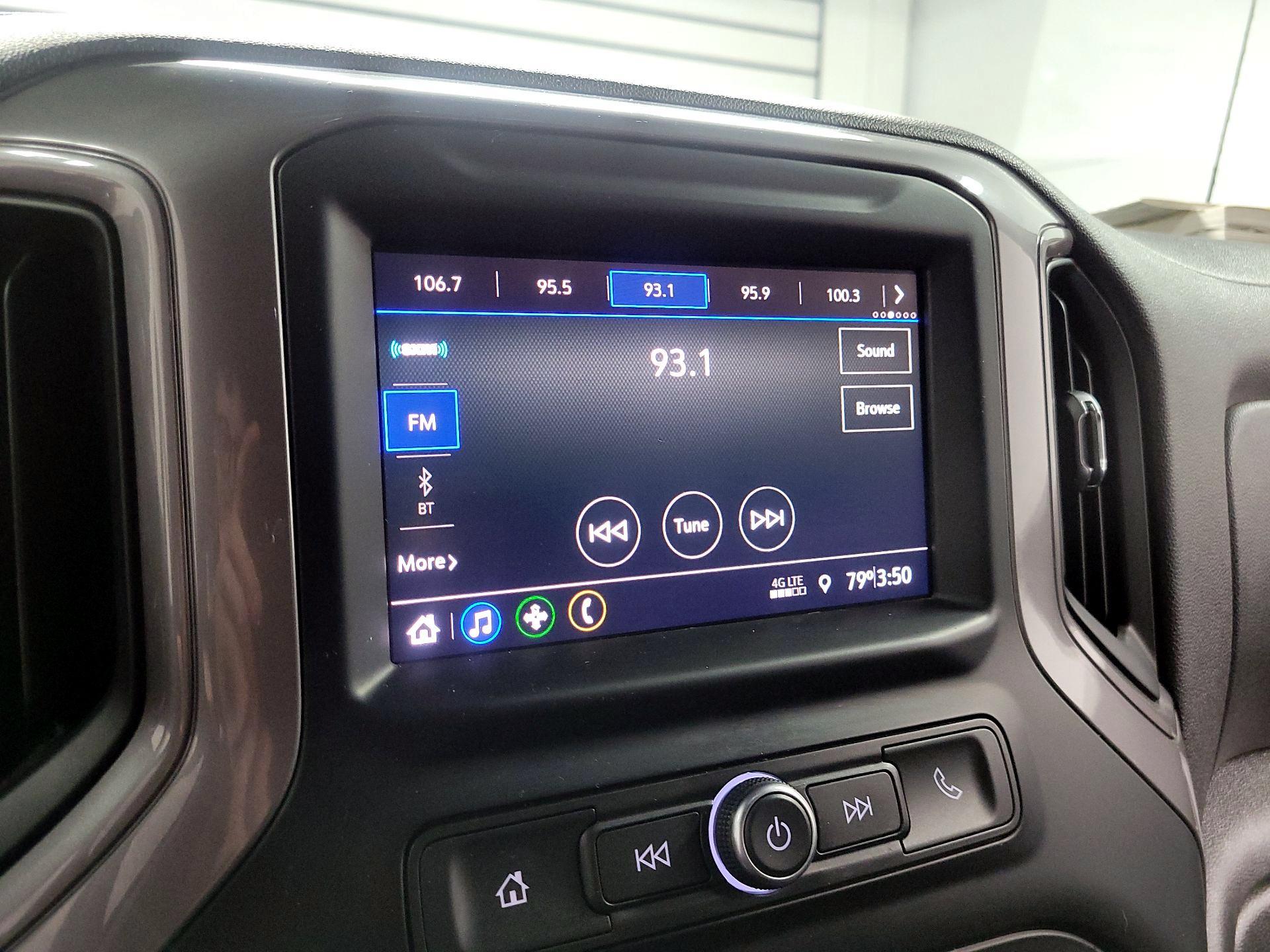 Thumbnail: 2021 Chevrolet Silverado 1500 - 13
