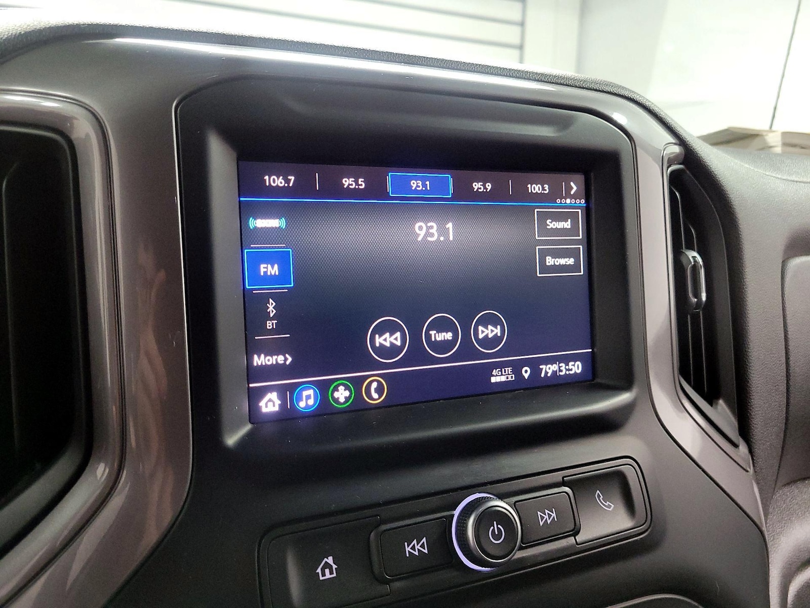 2021 Chevrolet Silverado 1500 Custom - Photo 14