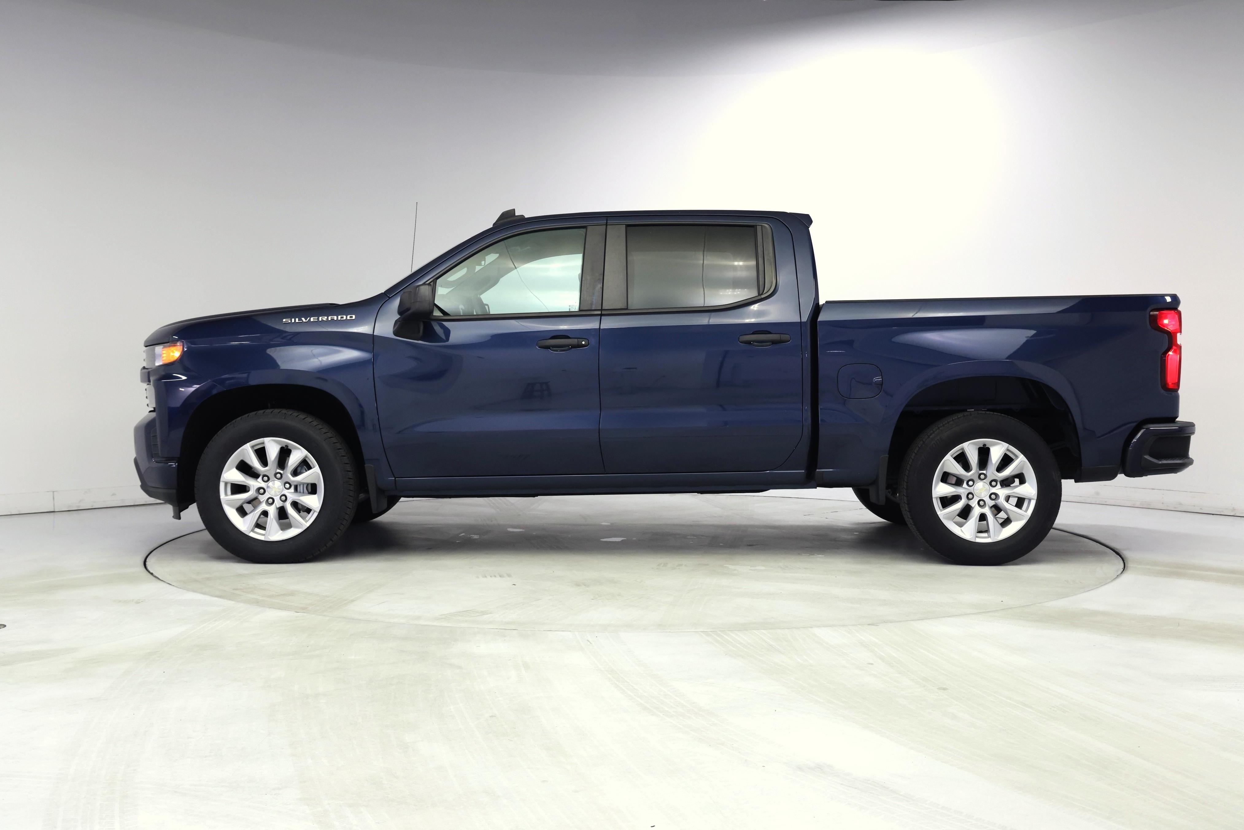 Thumbnail: 2021 Chevrolet Silverado 1500 - 3