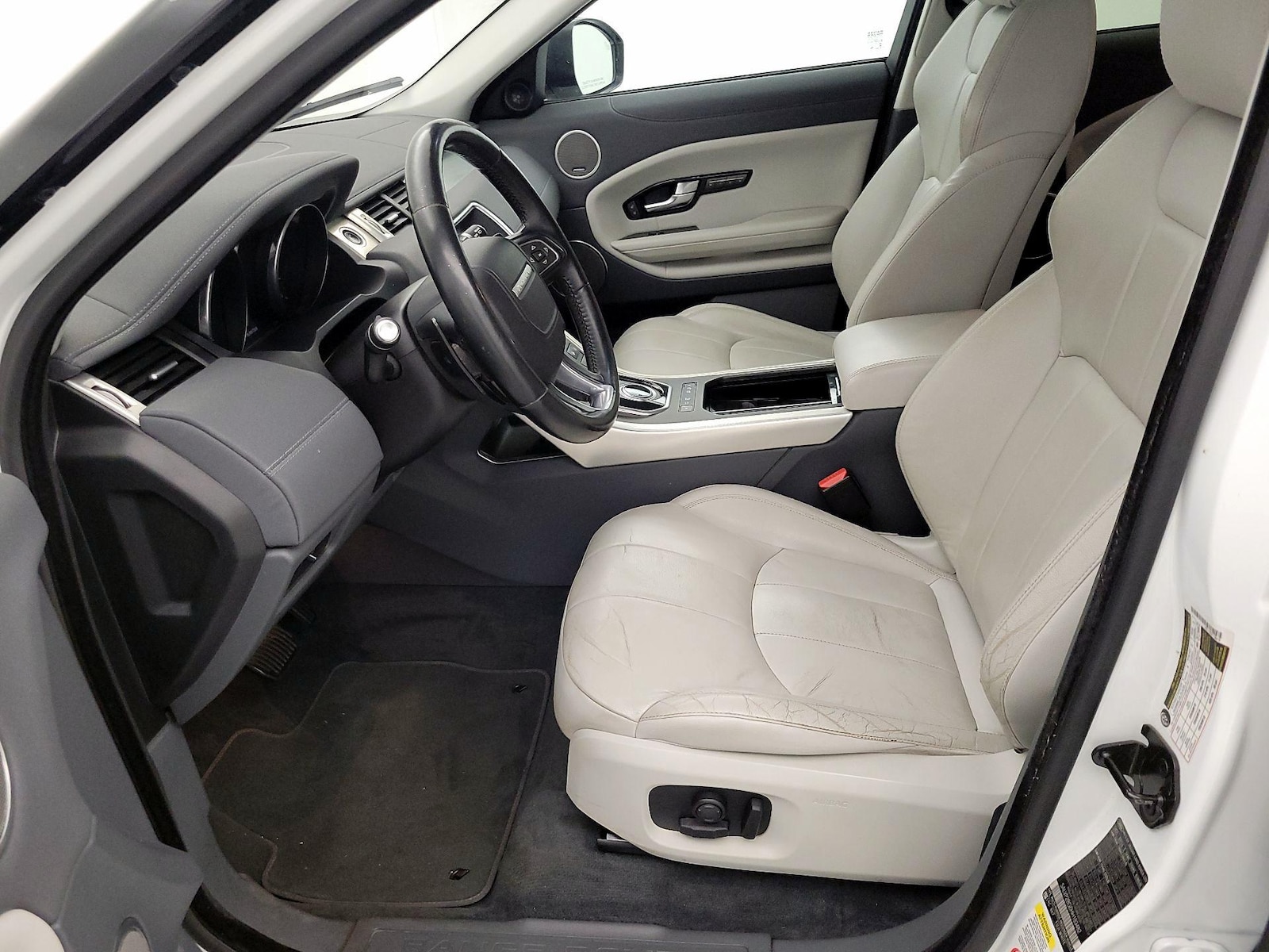 2017 Land Rover Range Rover Evoque SE Premium - Photo 12