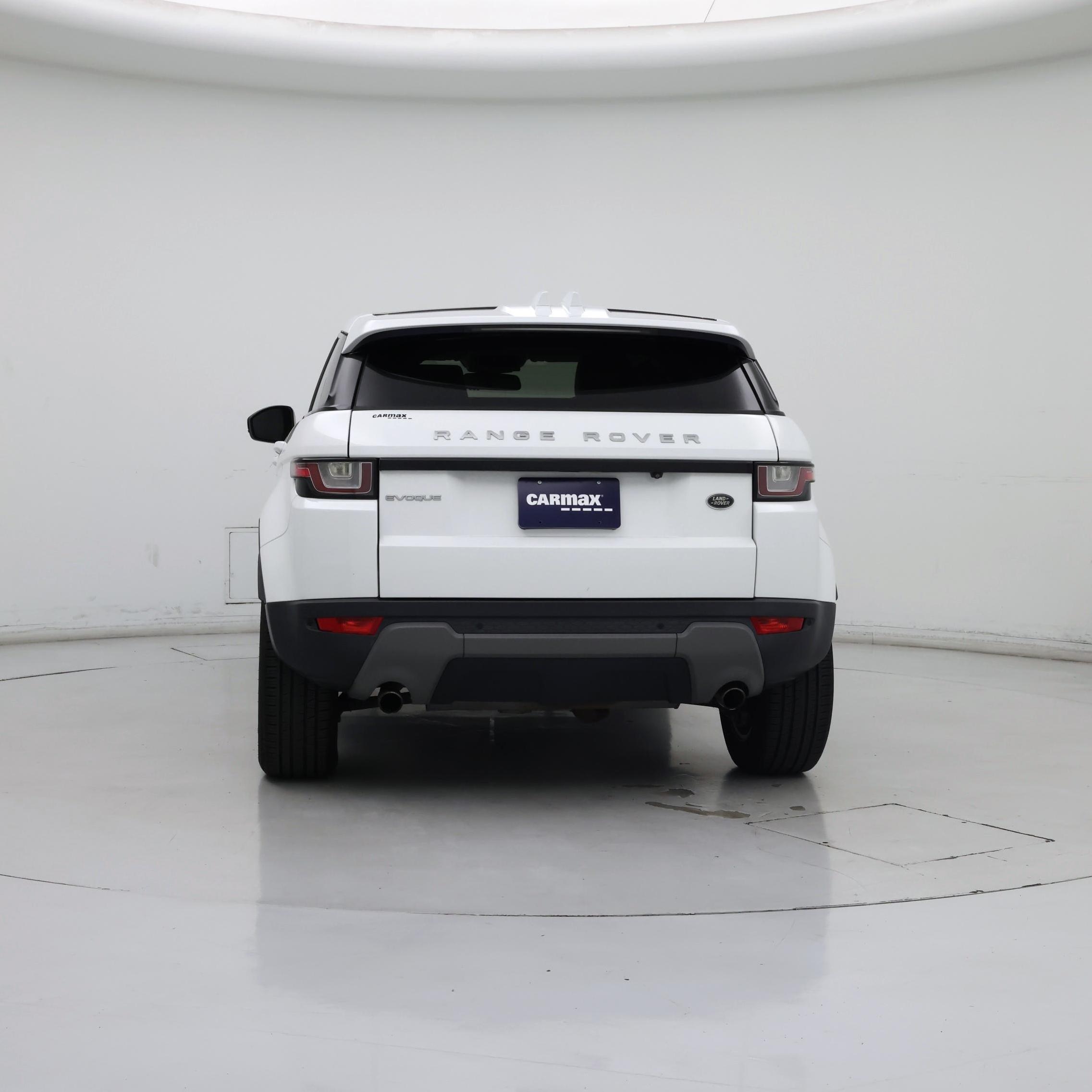 Thumbnail: 2017 Land Rover Range Rover Evoque - 6