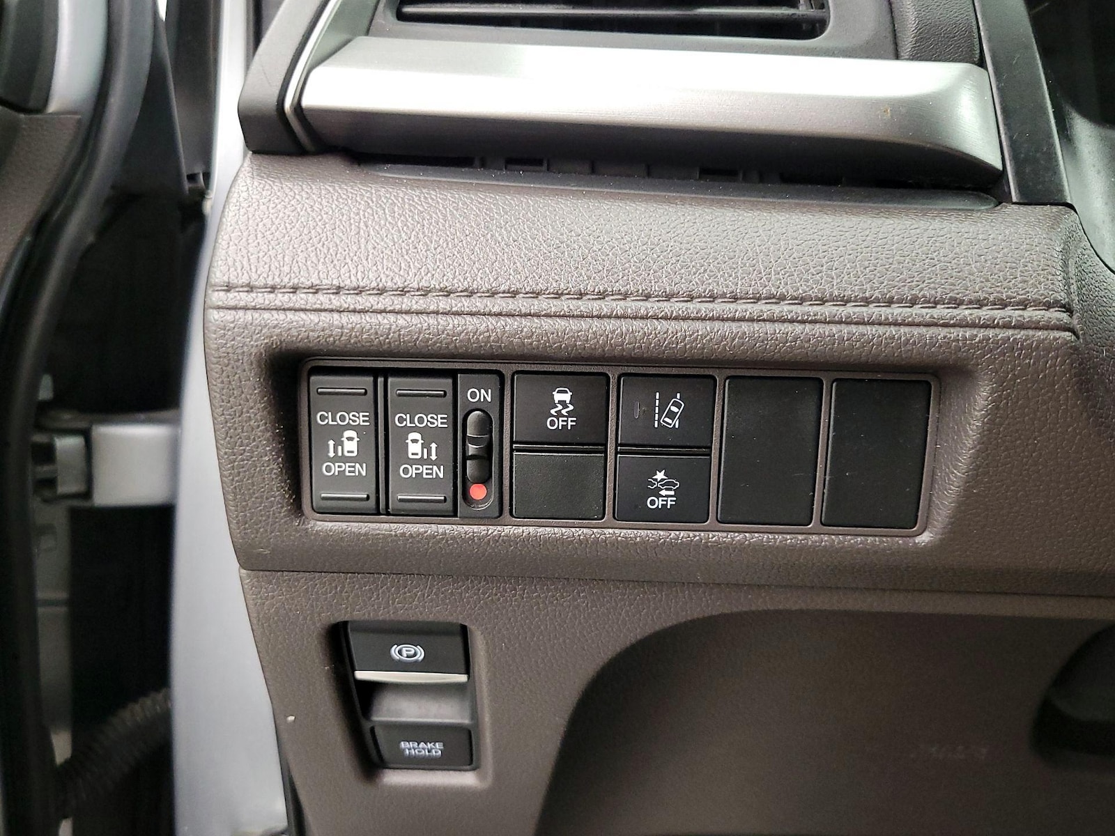 2019 Honda Odyssey EX - Photo 14