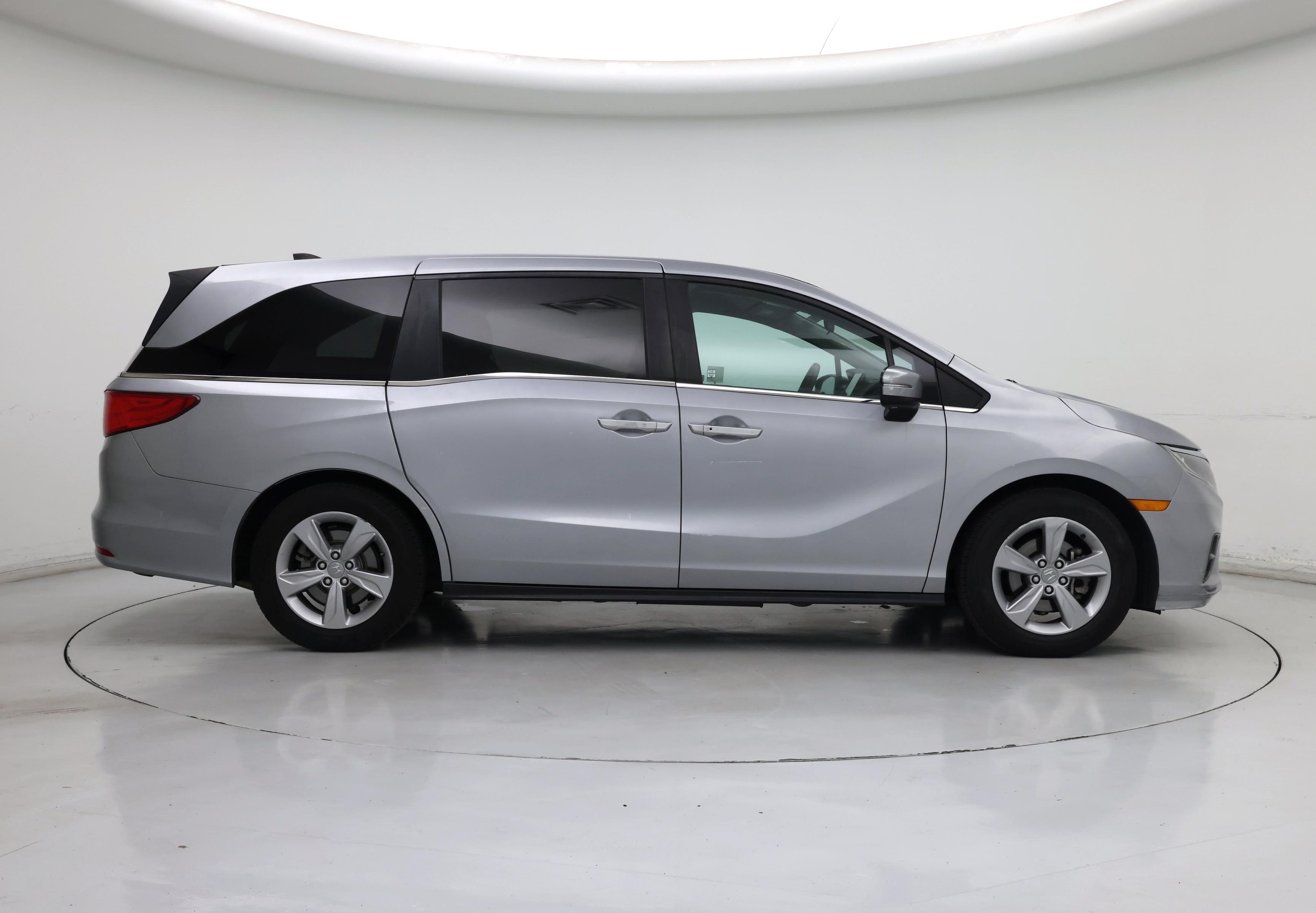 Thumbnail: 2019 Honda Odyssey - 7
