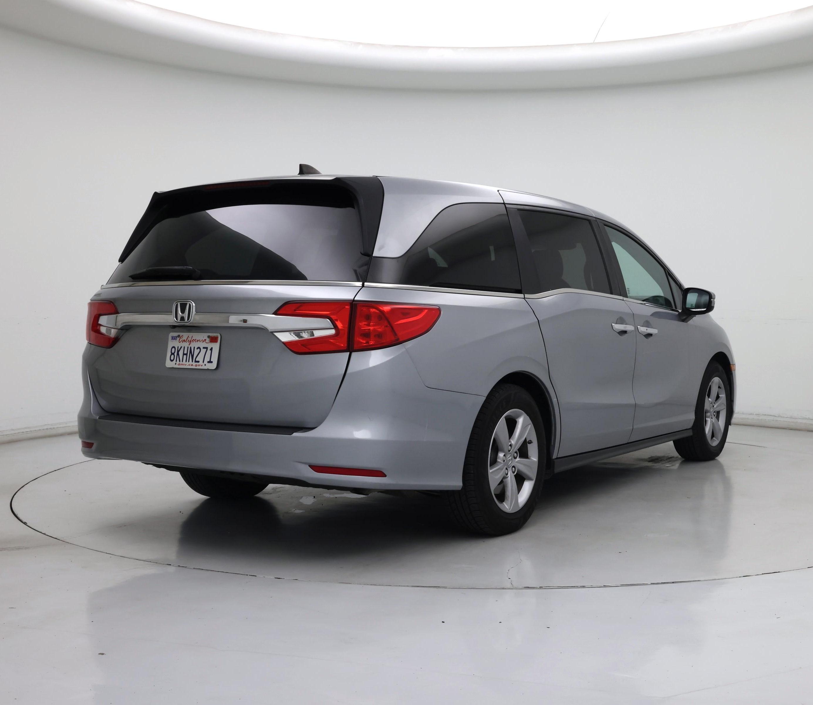 Thumbnail: 2019 Honda Odyssey - 8