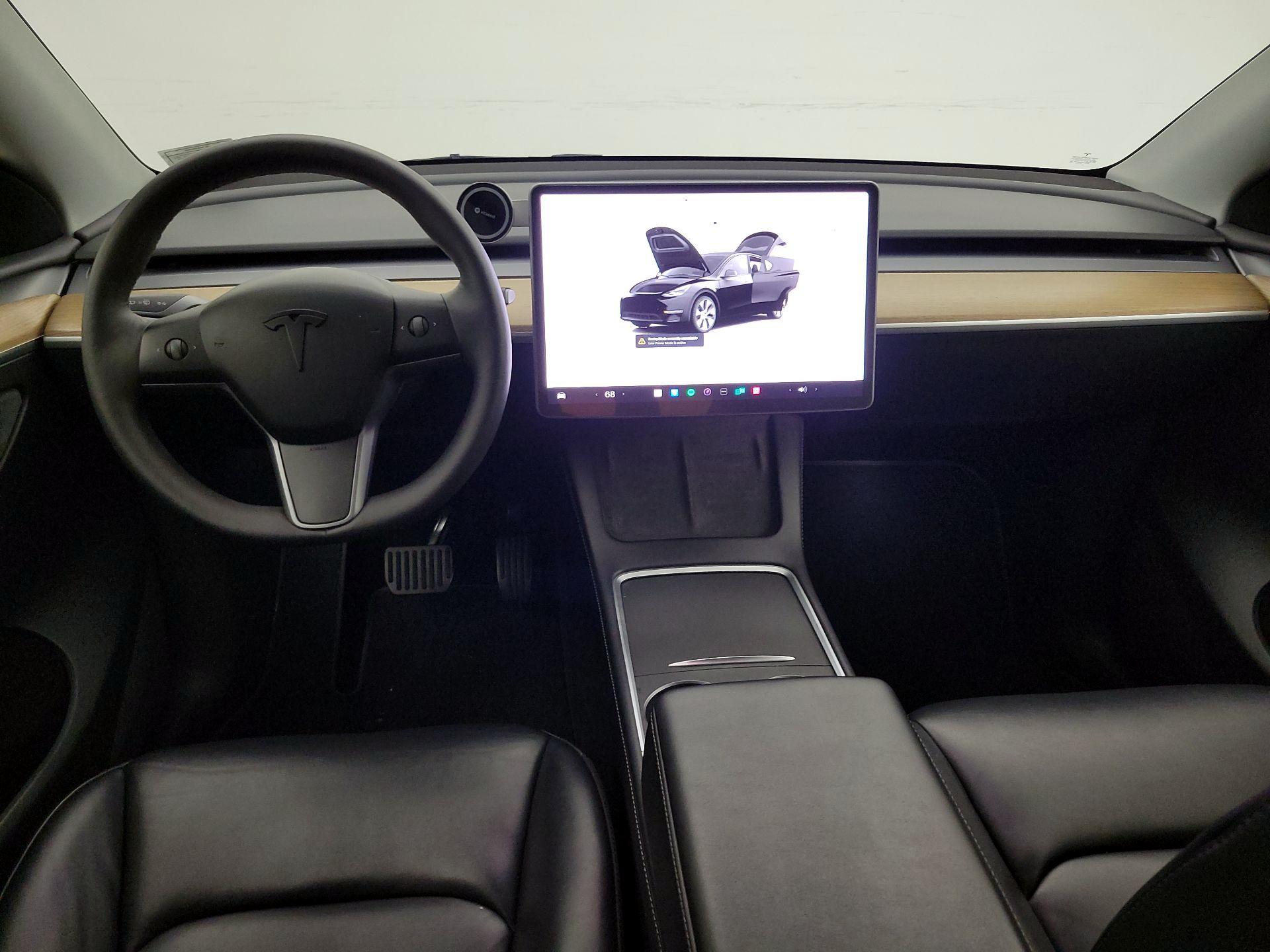 Thumbnail: 2022 Tesla Model Y - 9