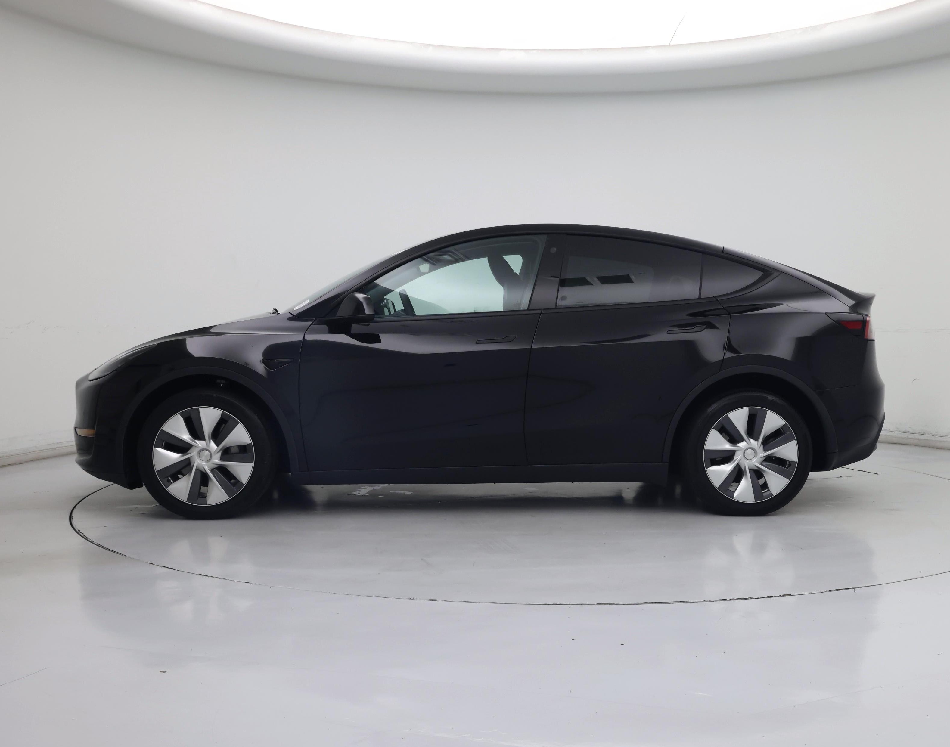 Thumbnail: 2022 Tesla Model Y - 3