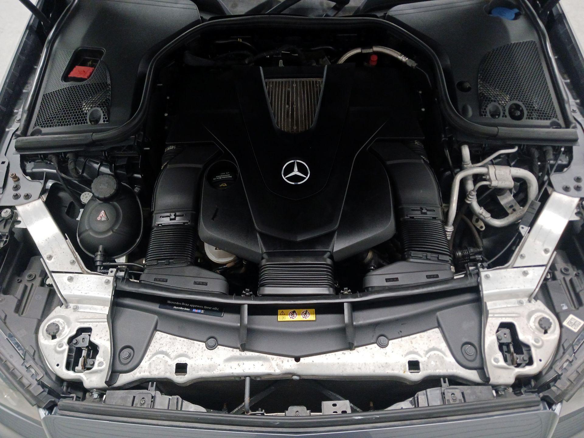 Thumbnail: 2018 Mercedes-Benz E-Class - 17