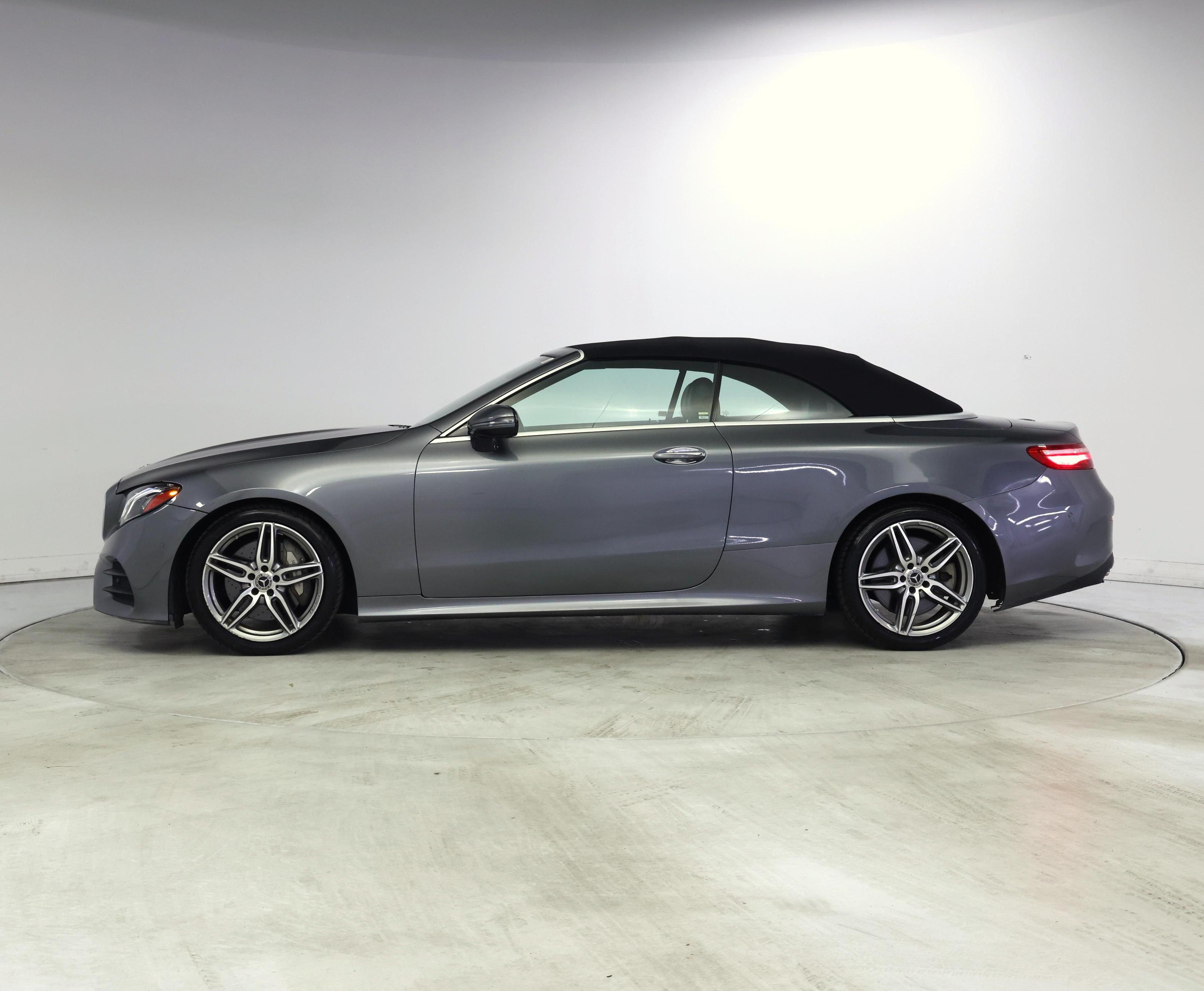 Thumbnail: 2018 Mercedes-Benz E-Class - 3