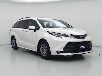 2021 Toyota Sienna Hybrid XLE