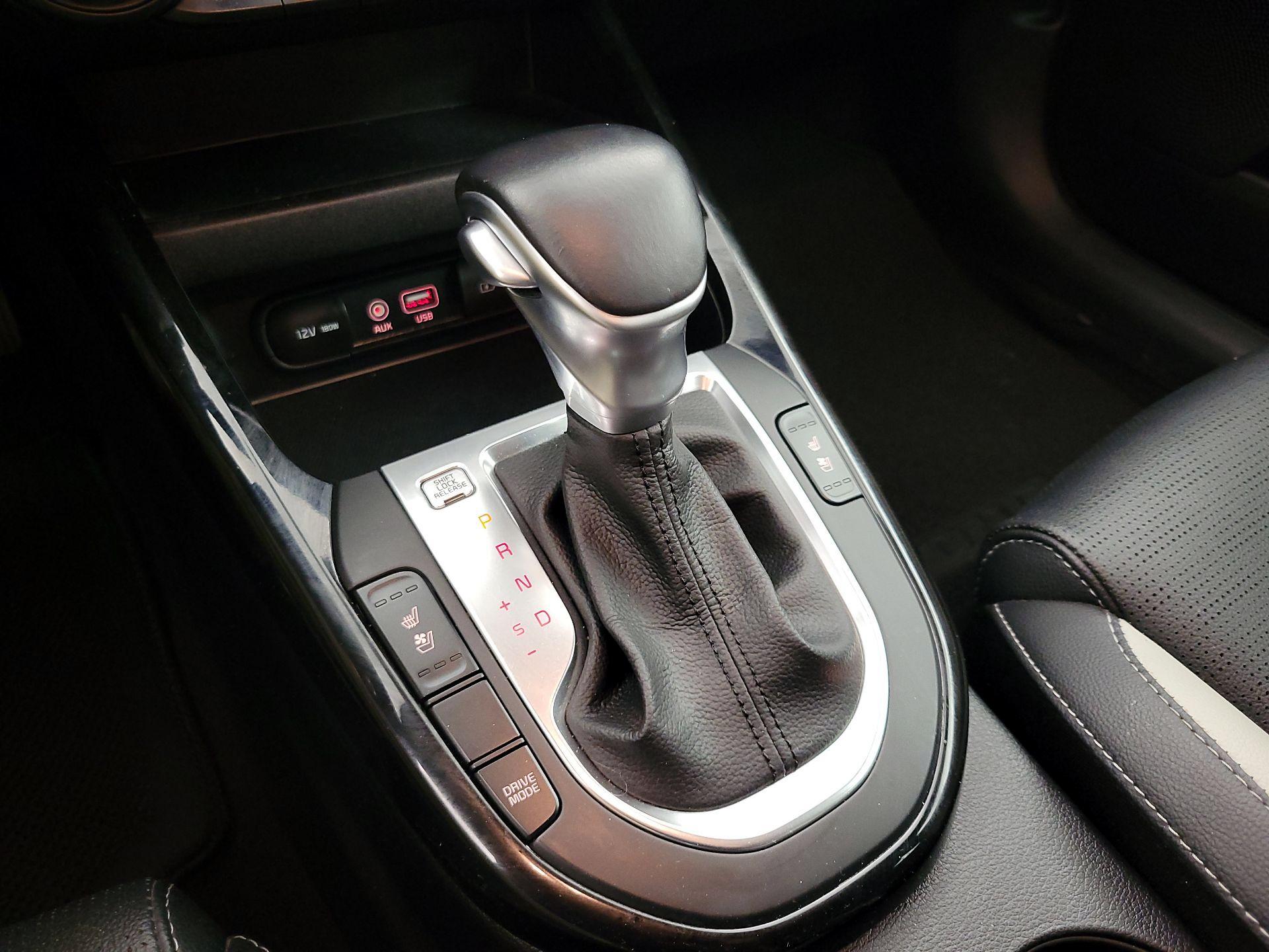 Thumbnail: 2020 Kia Forte - 17