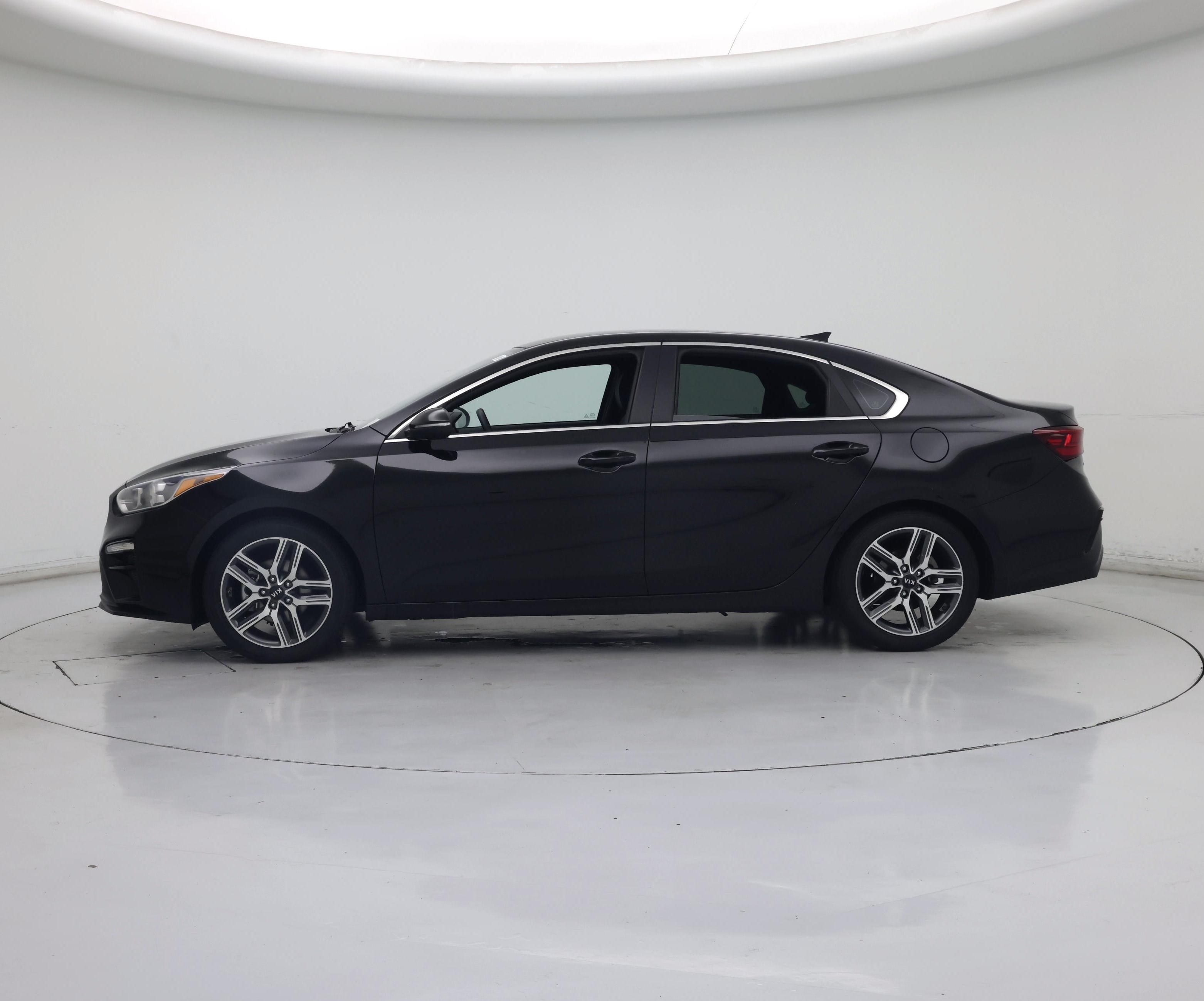 Thumbnail: 2020 Kia Forte - 3