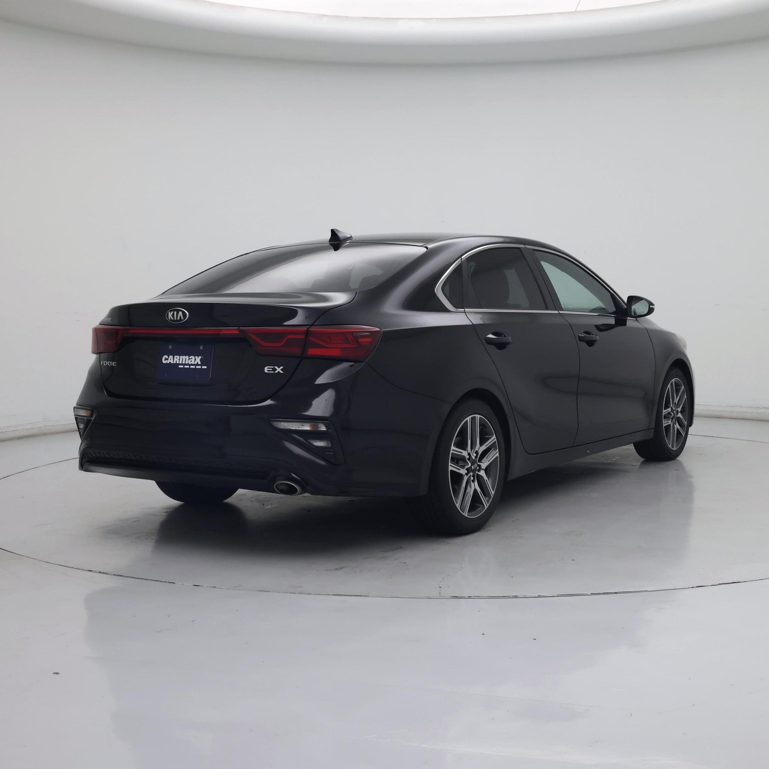 Thumbnail: 2020 Kia Forte - 8
