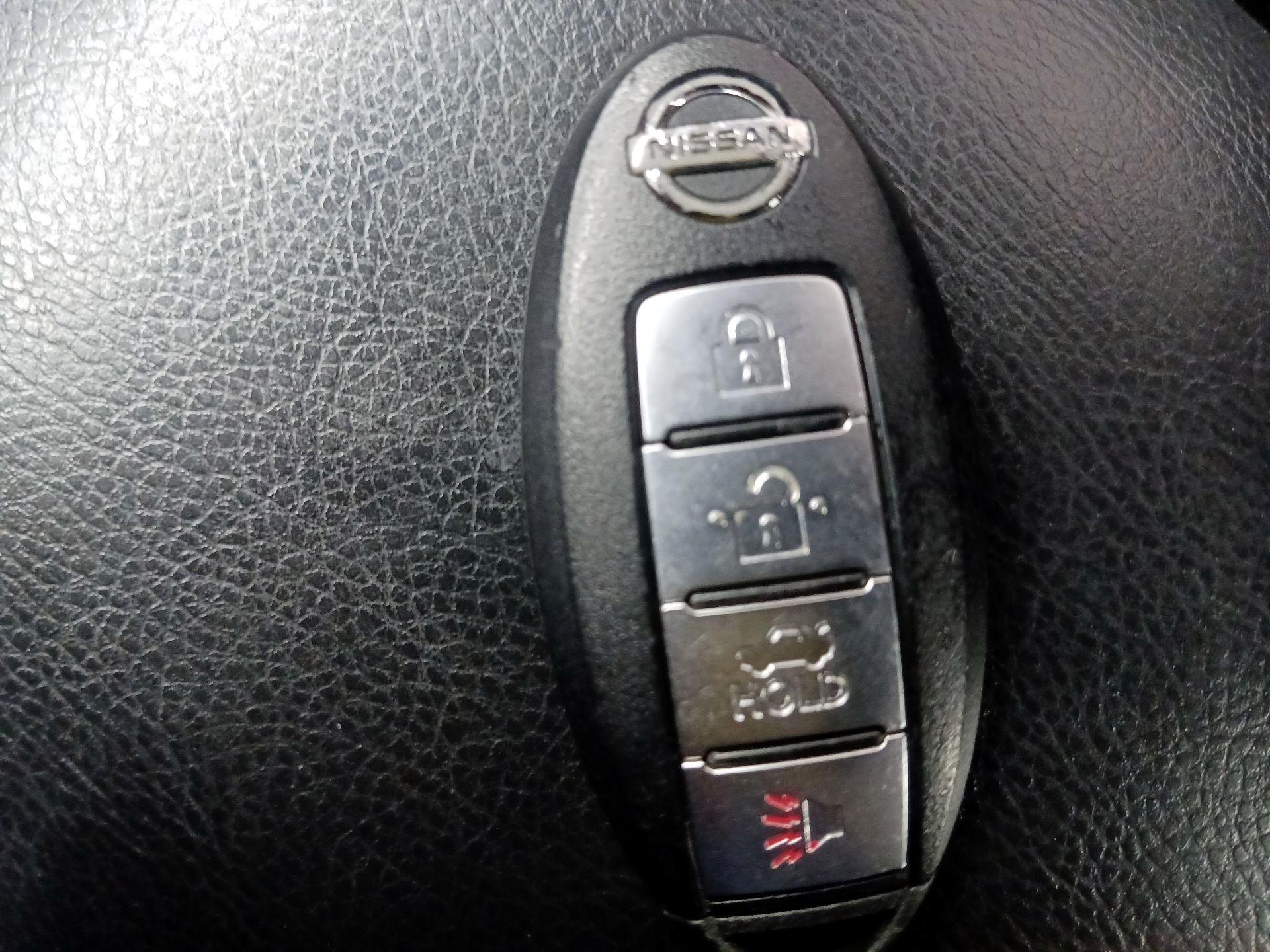 Thumbnail: 2016 Nissan Sentra - 18
