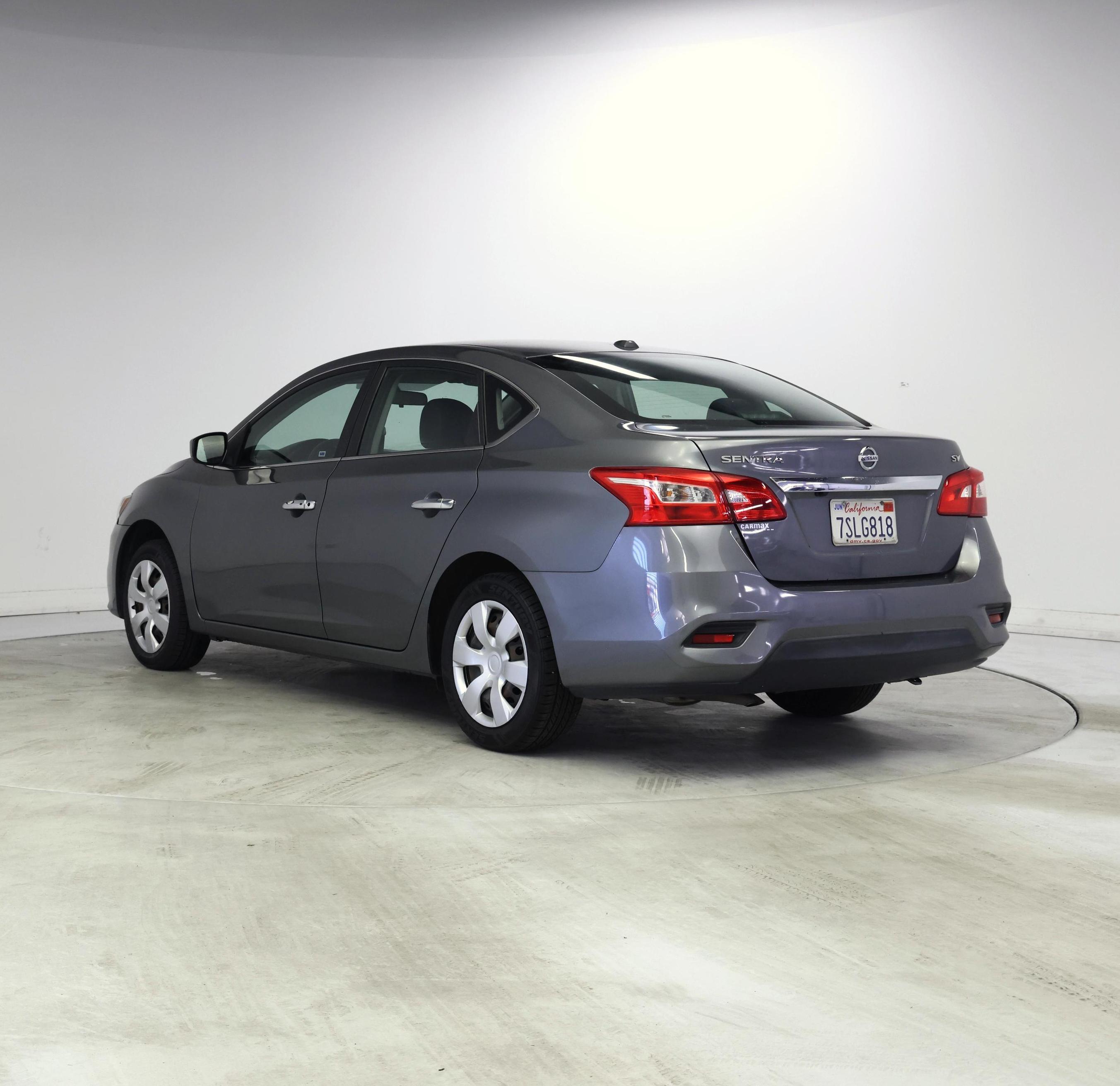 Thumbnail: 2016 Nissan Sentra - 2