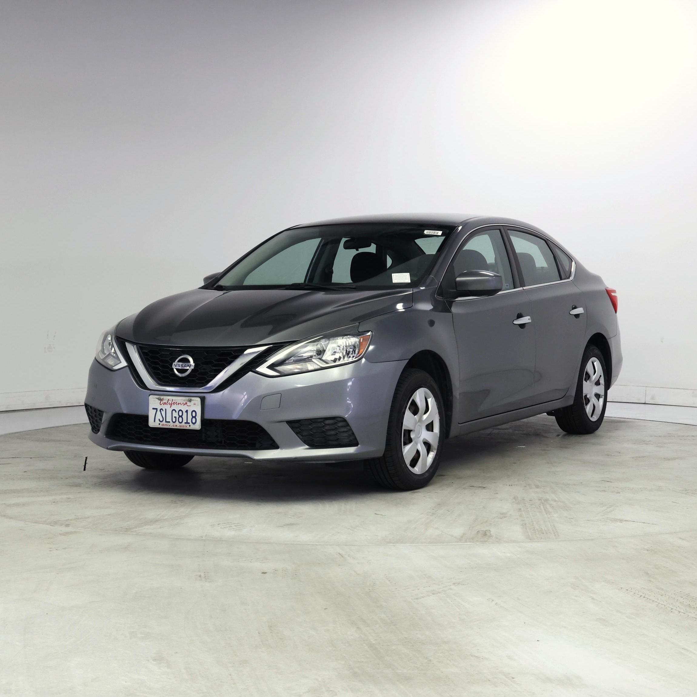 Thumbnail: 2016 Nissan Sentra - 4