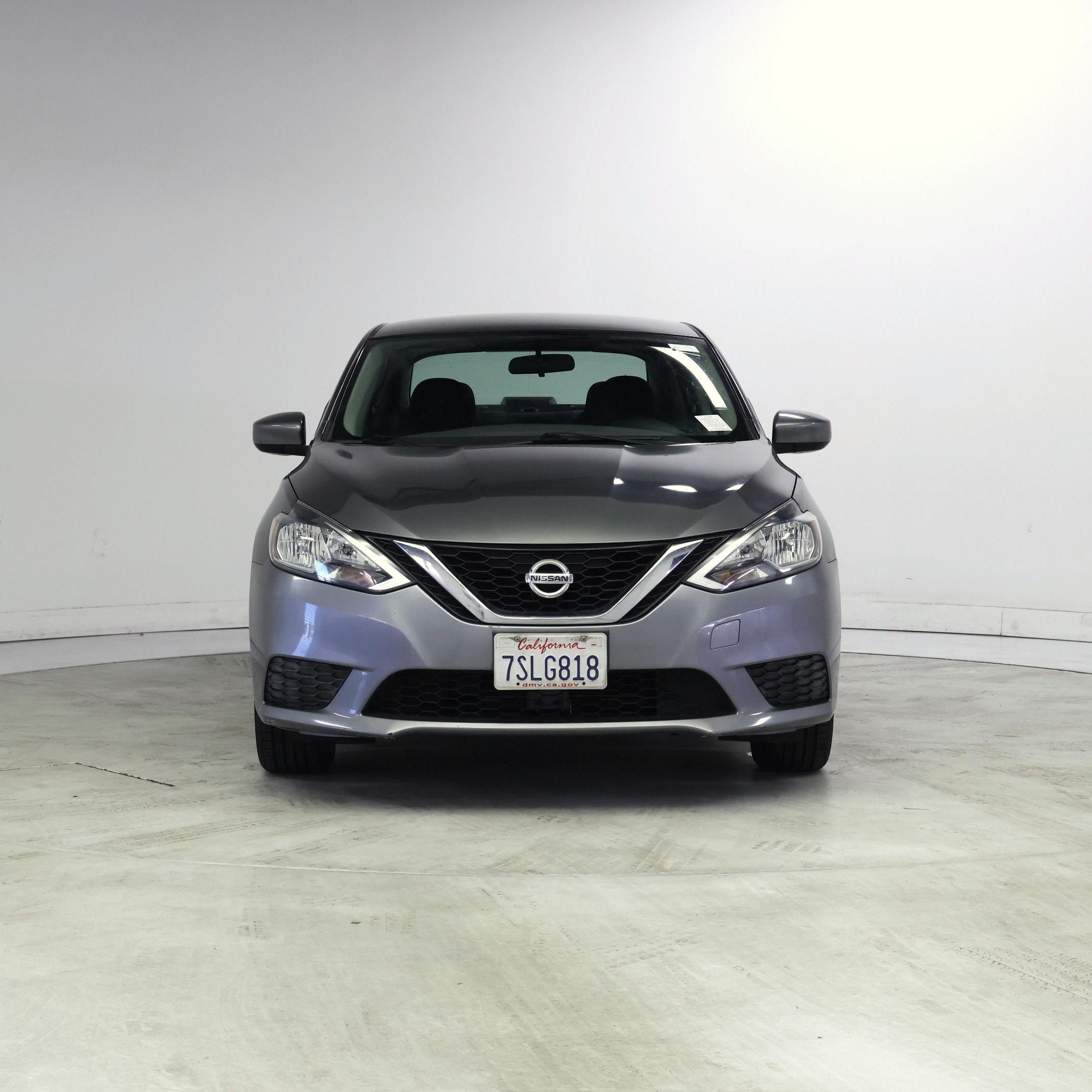 Thumbnail: 2016 Nissan Sentra - 5