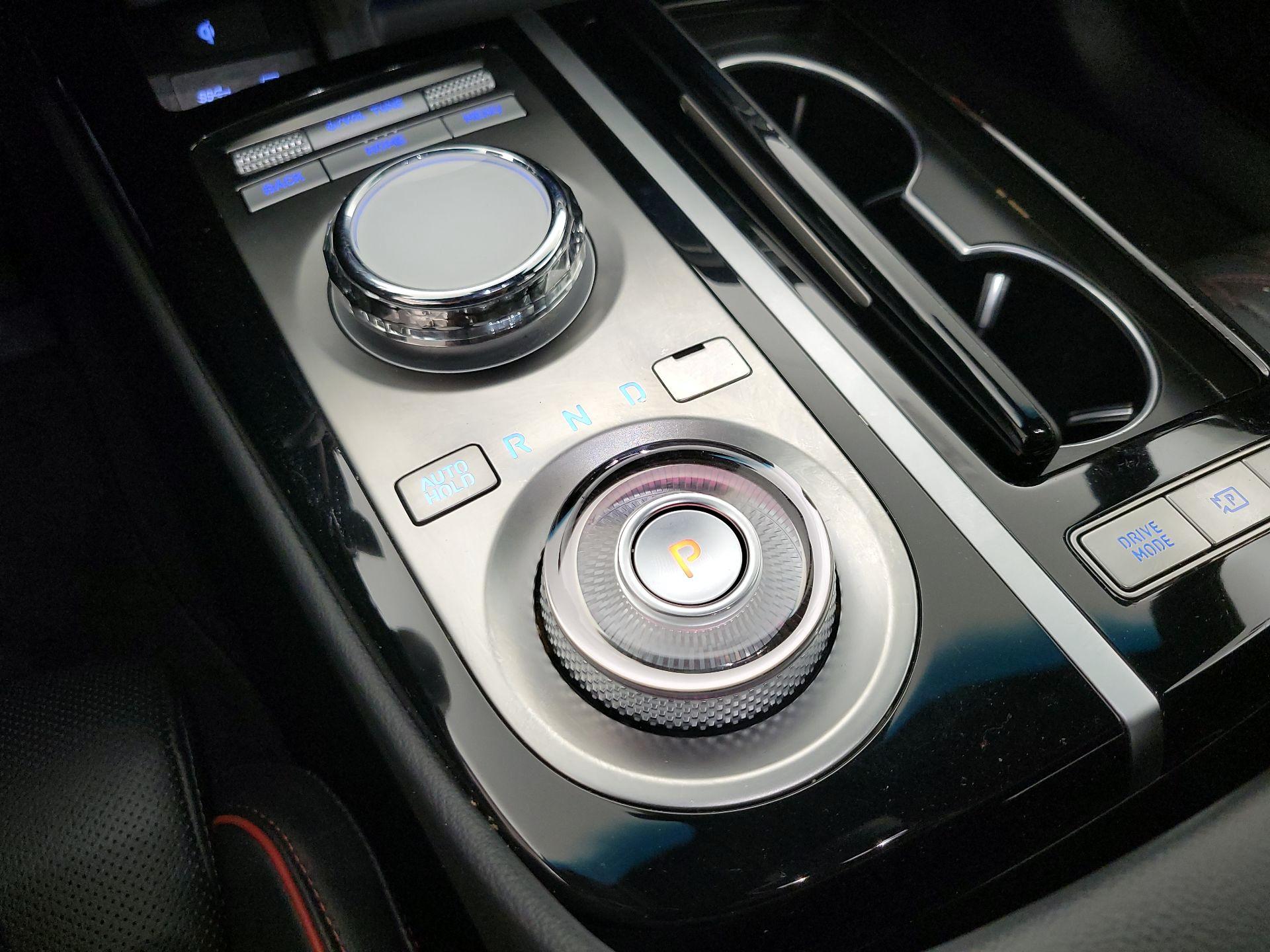 Thumbnail: 2023 Genesis G80 - 18