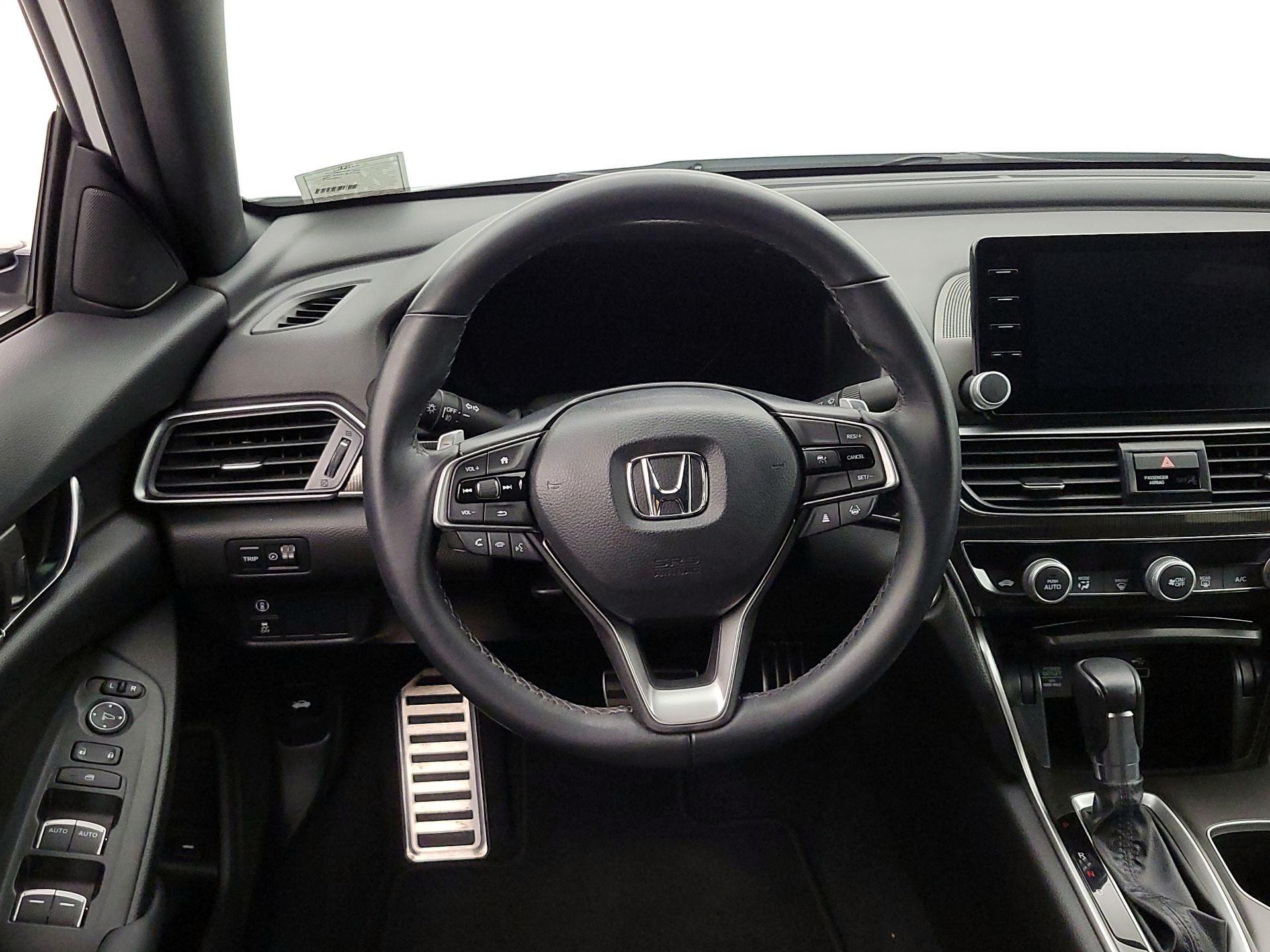 Thumbnail: 2022 Honda Accord - 10