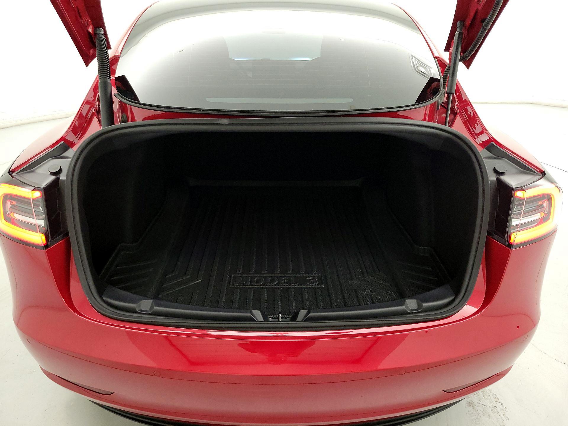 Thumbnail: 2021 Tesla Model 3 - 19
