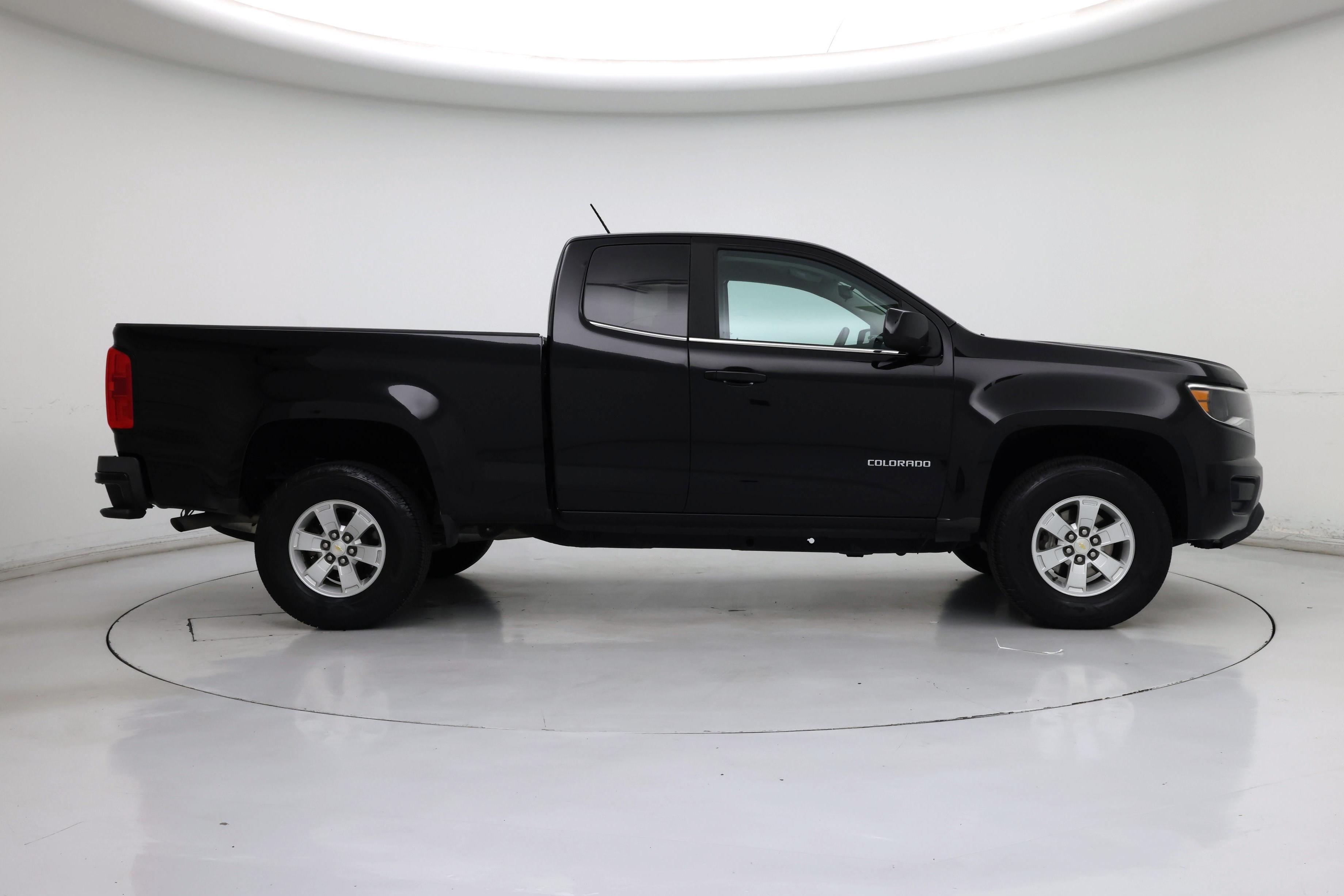 Thumbnail: 2017 Chevrolet Colorado - 7
