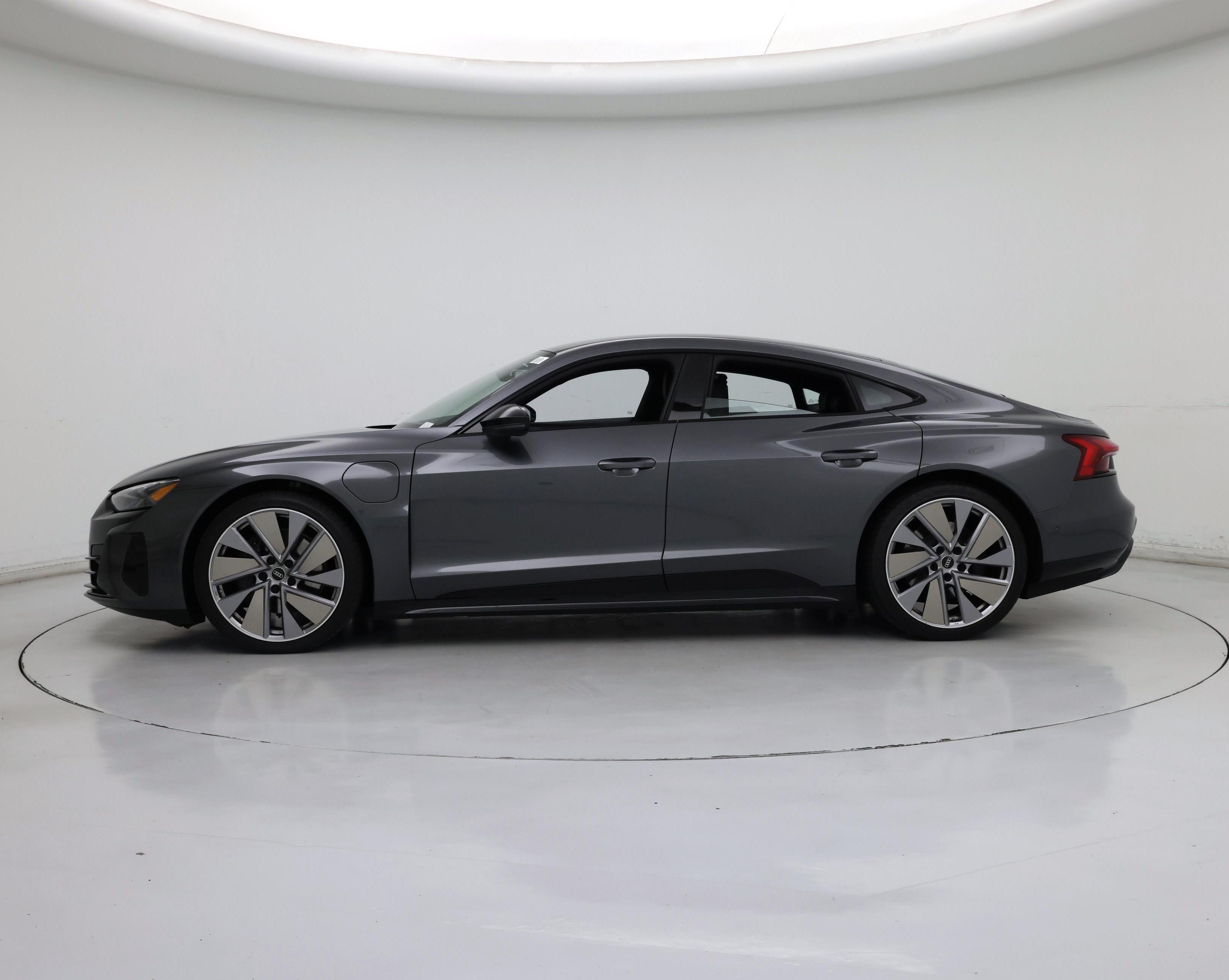 Thumbnail: 2022 Audi e-tron GT - 3
