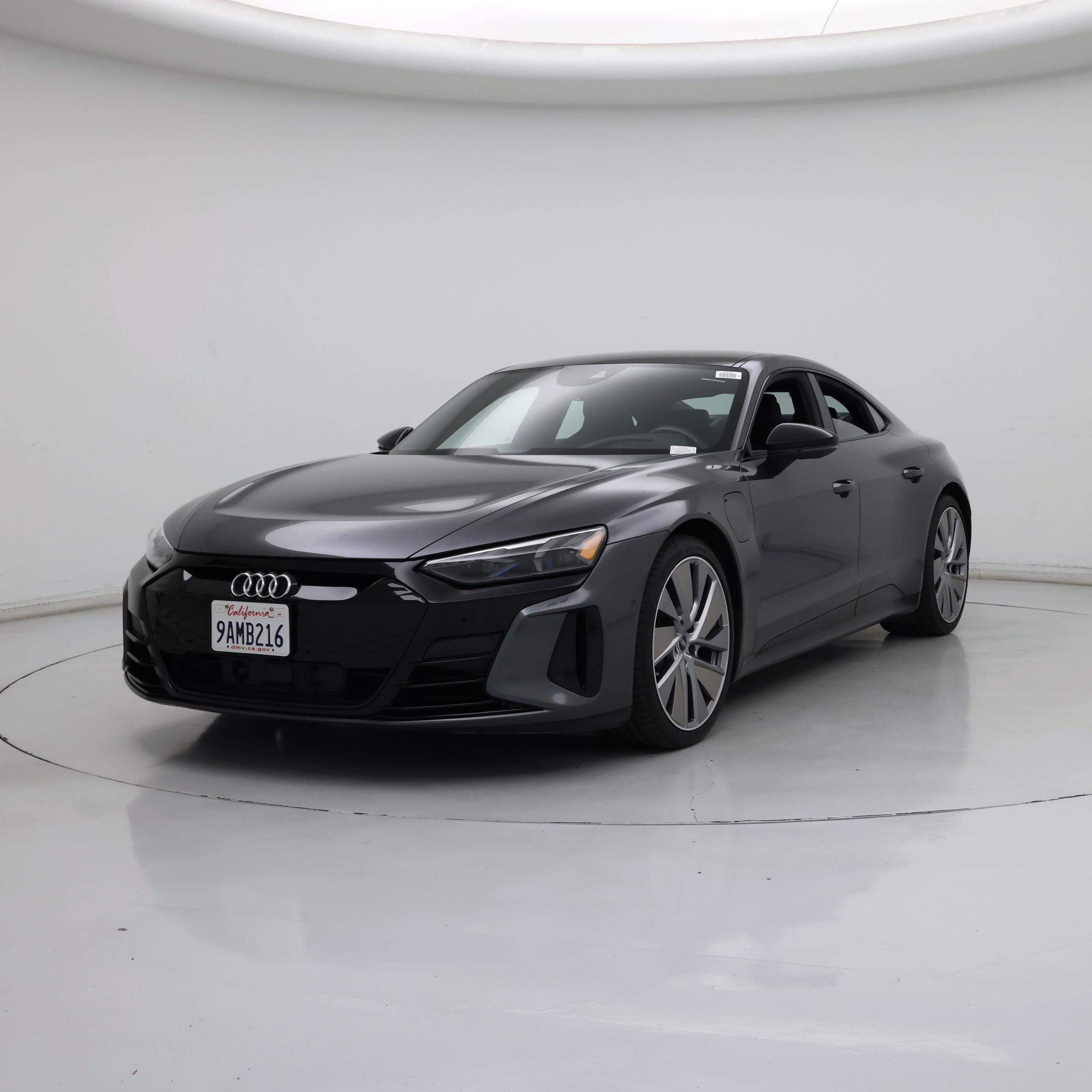 Thumbnail: 2022 Audi e-tron GT - 4
