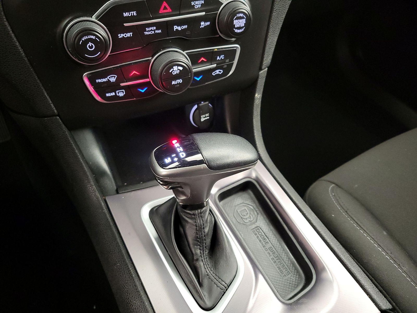 2021 Dodge Charger GT - Photo 18