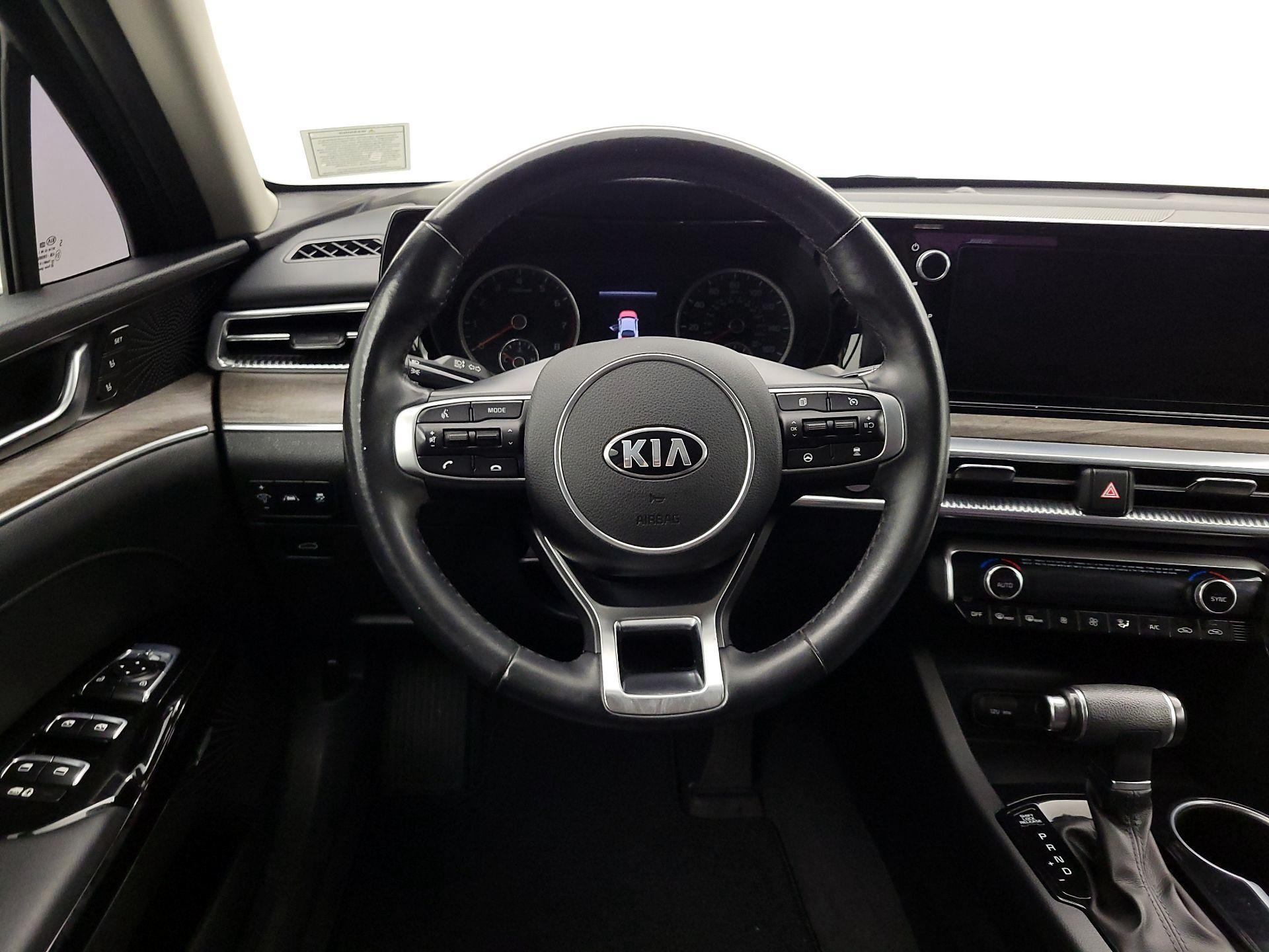 Thumbnail: 2021 Kia K5 - 10
