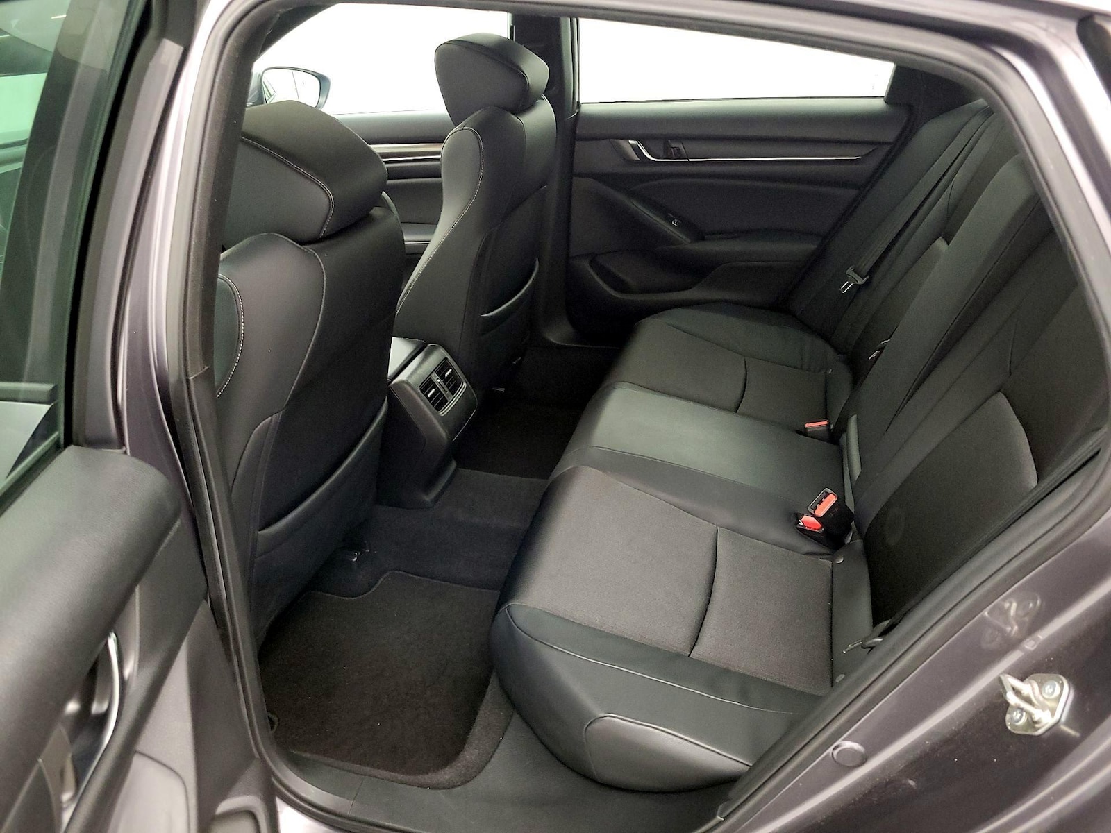 2018 Honda Accord Sport - Photo 20