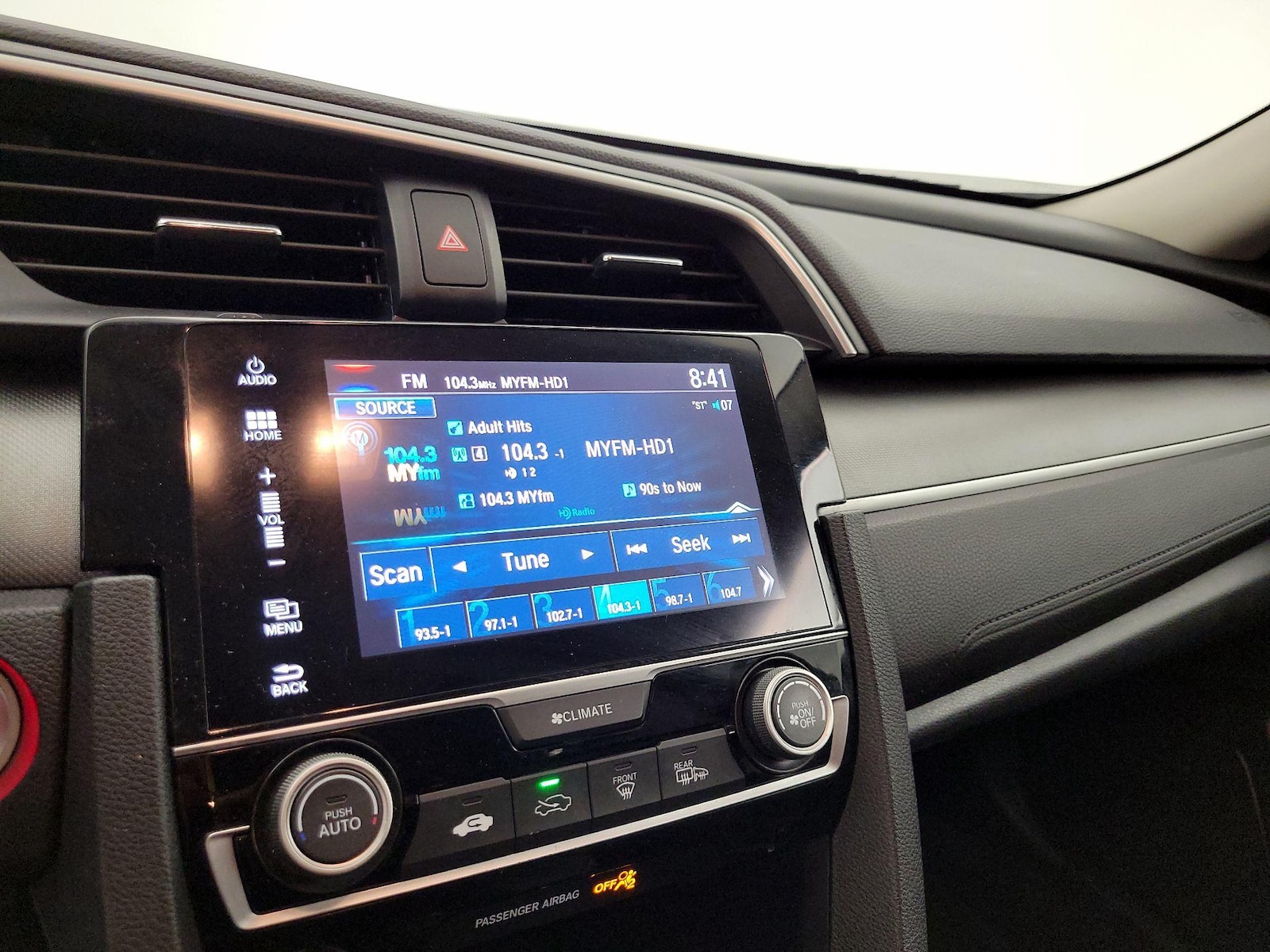 2018 Honda Civic EX - Photo 16