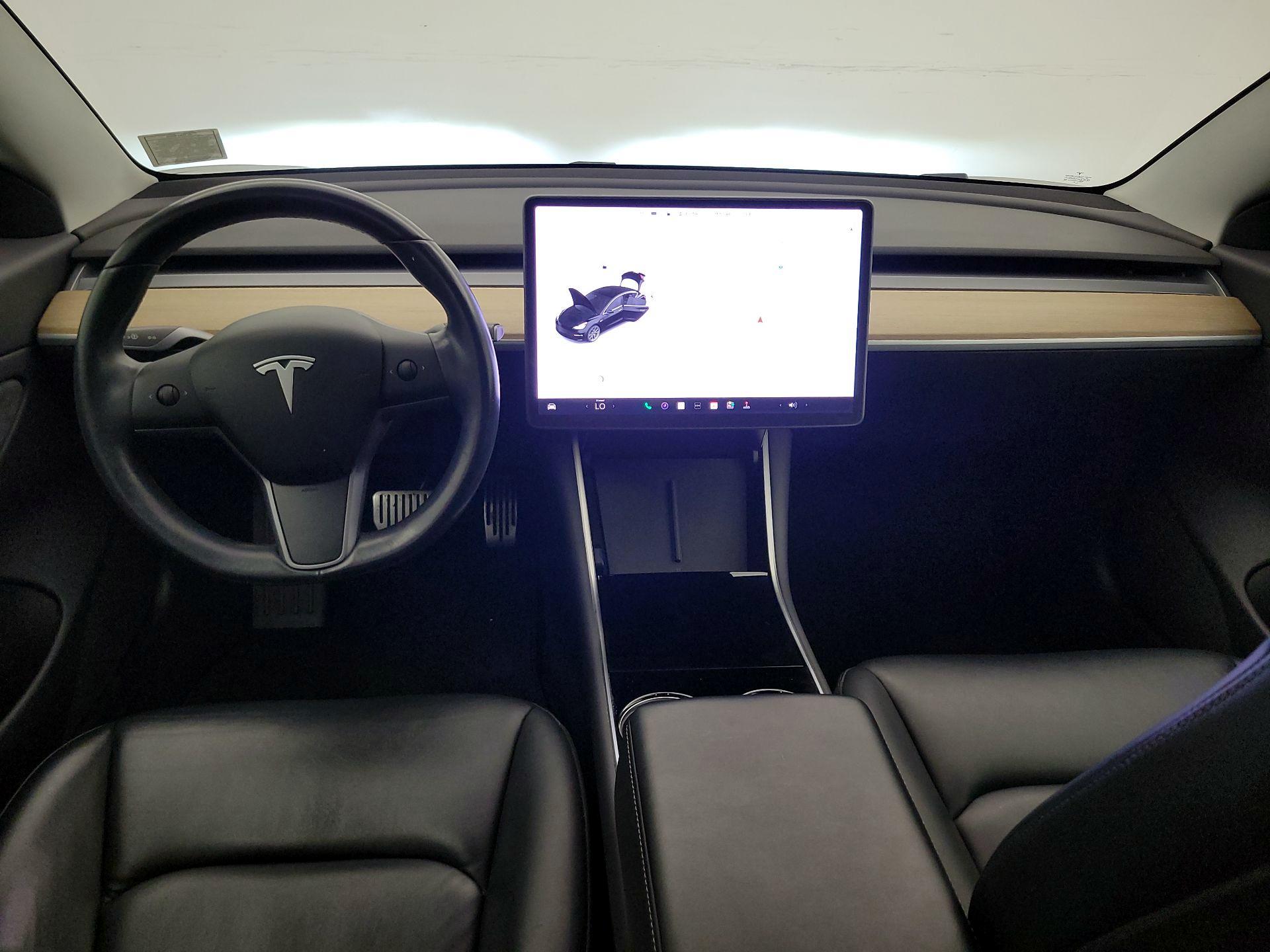 Thumbnail: 2019 Tesla Model 3 - 9