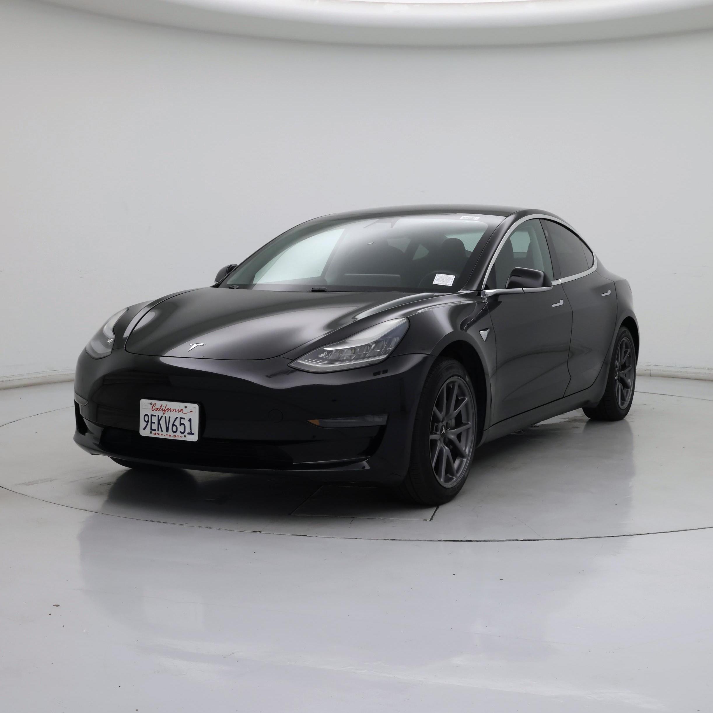 Thumbnail: 2019 Tesla Model 3 - 4