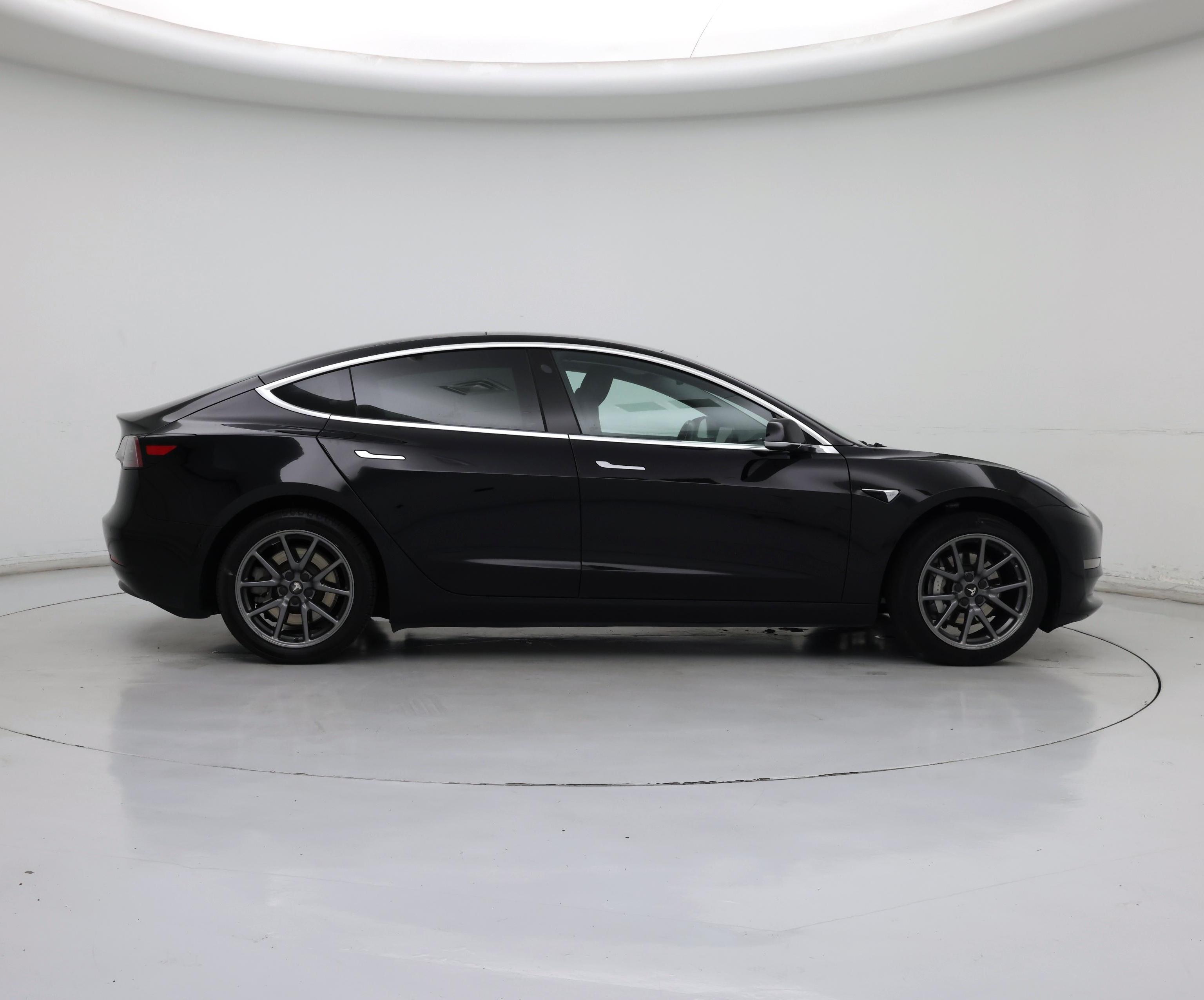 Thumbnail: 2019 Tesla Model 3 - 7