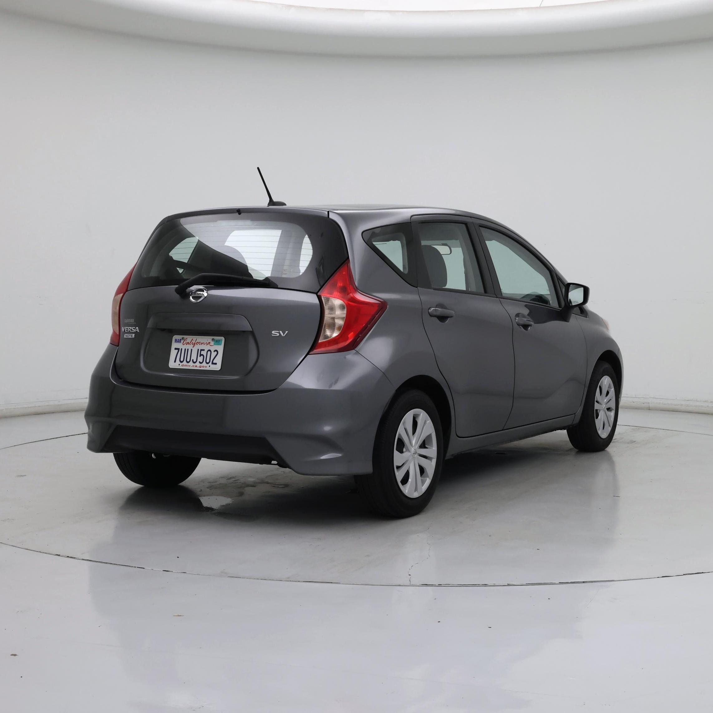 Thumbnail: 2017 Nissan Versa Note - 8