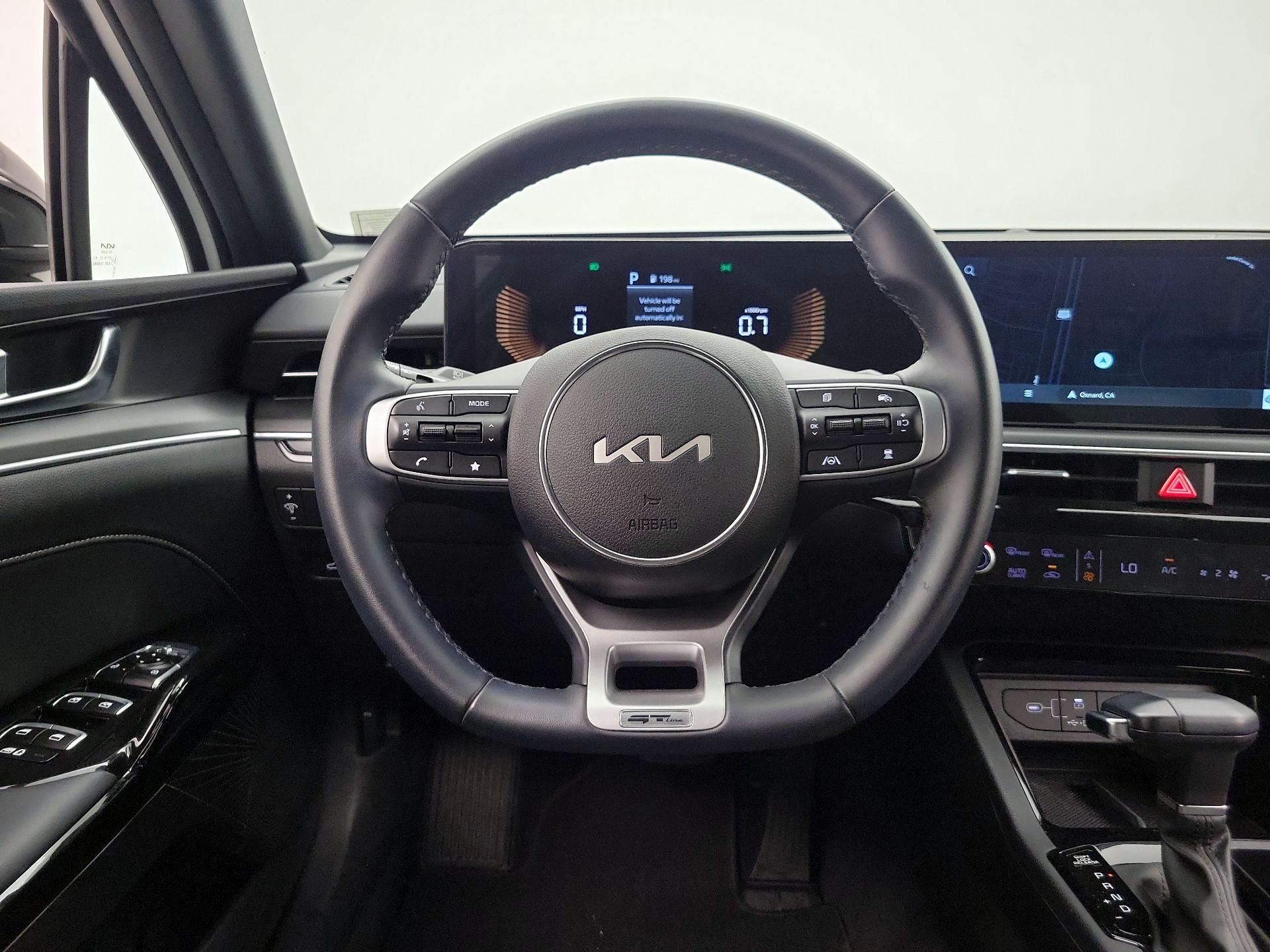 Thumbnail: 2025 Kia K5 - 10