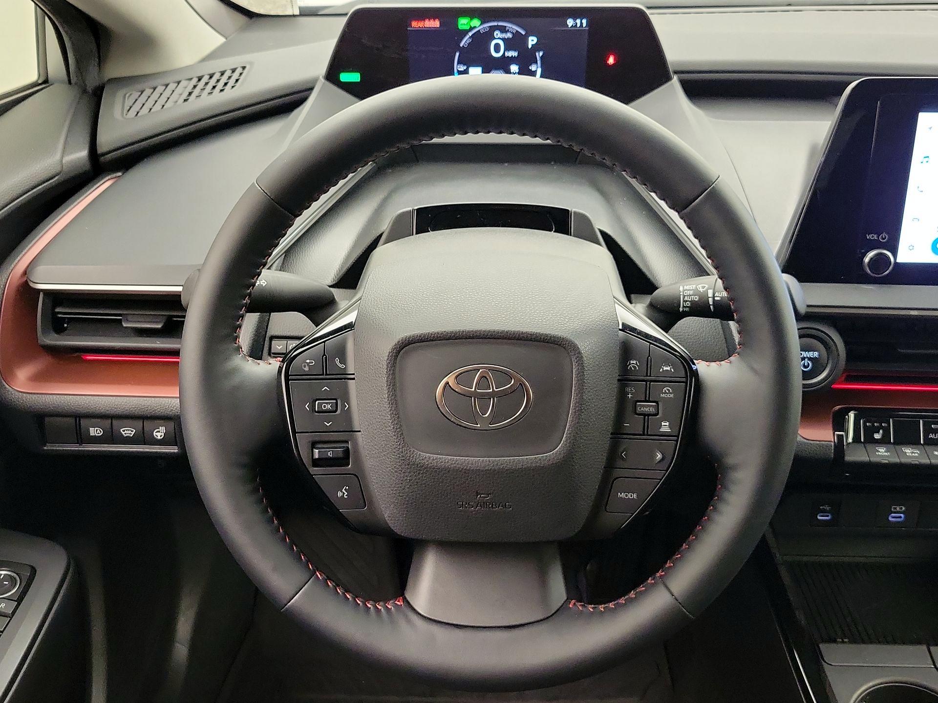 Thumbnail: 2023 Toyota Prius Prime - 10