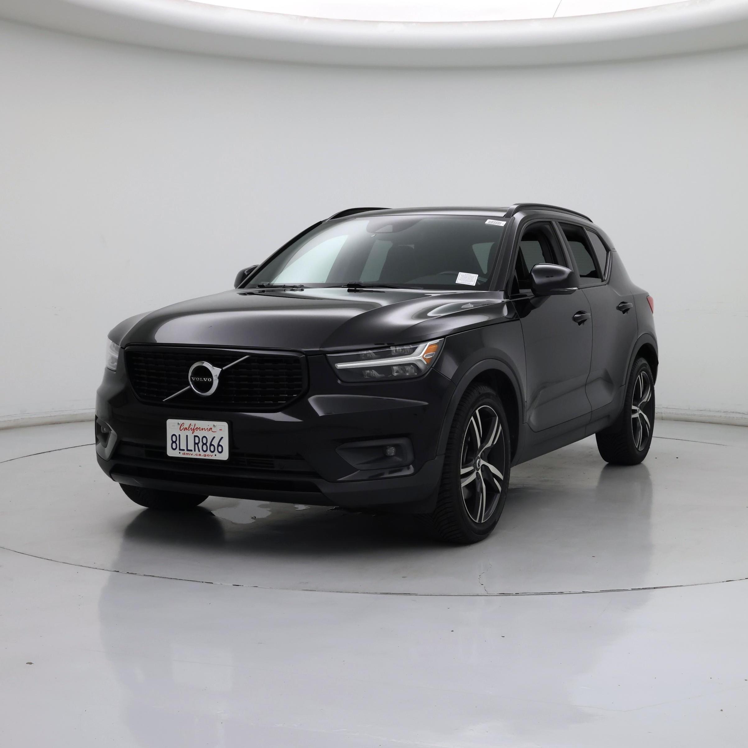 Thumbnail: 2020 Volvo XC40 - 4