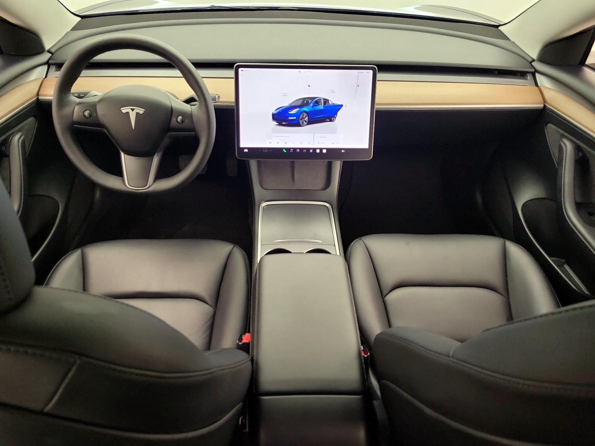 Thumbnail: 2023 Tesla Model 3 - 9