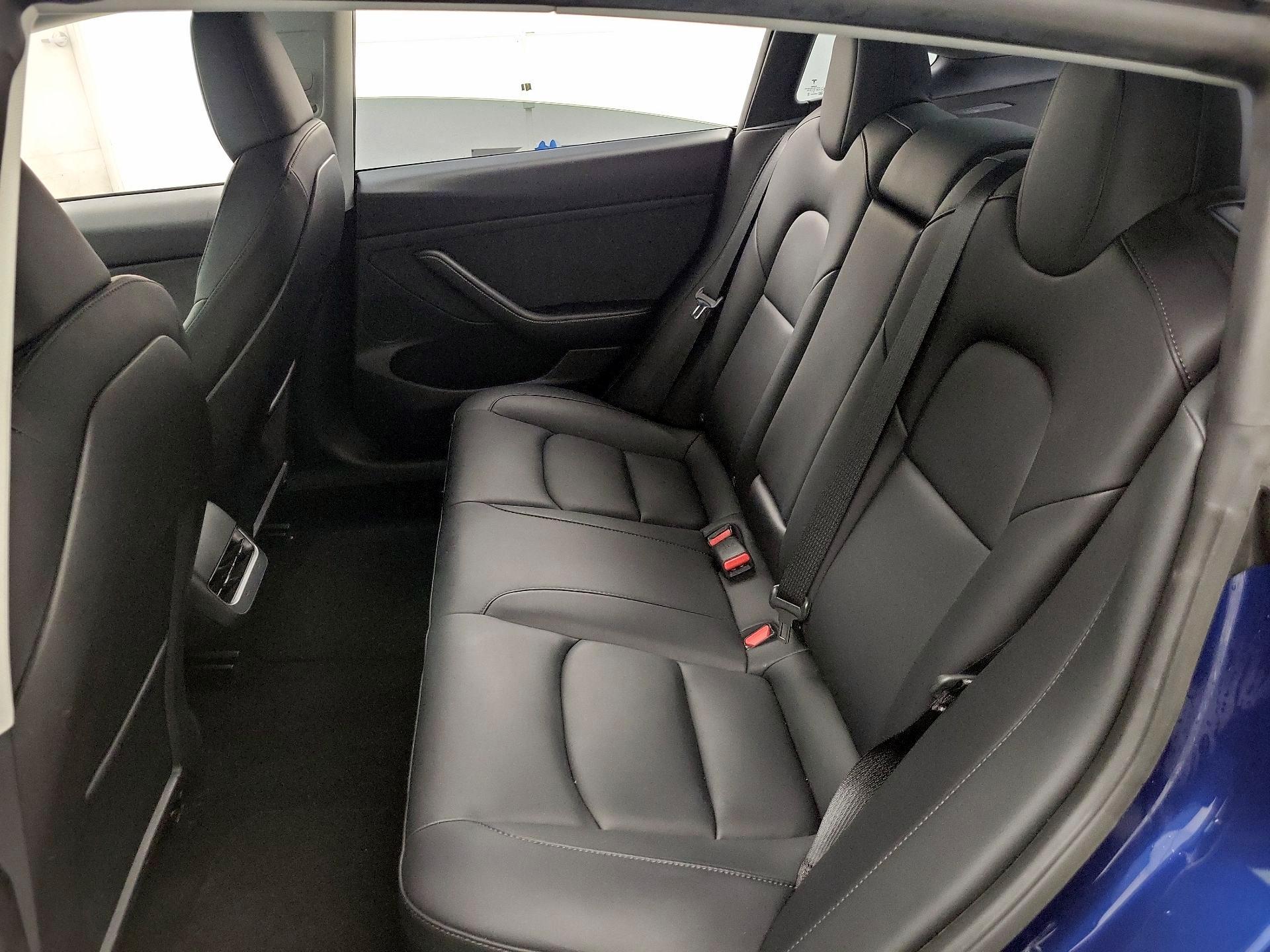 Thumbnail: 2023 Tesla Model 3 - 20
