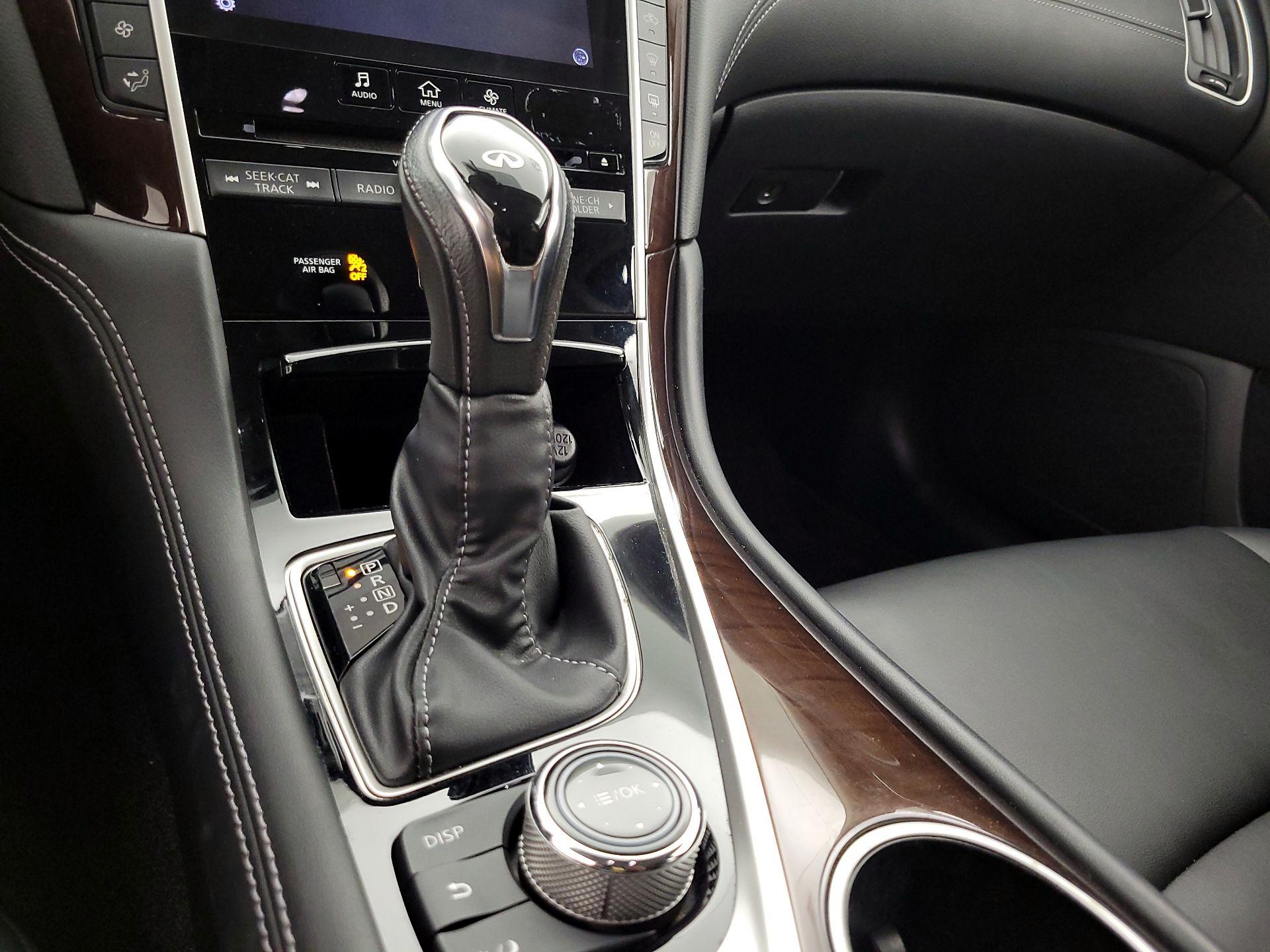 Thumbnail: 2019 INFINITI Q50 - 17