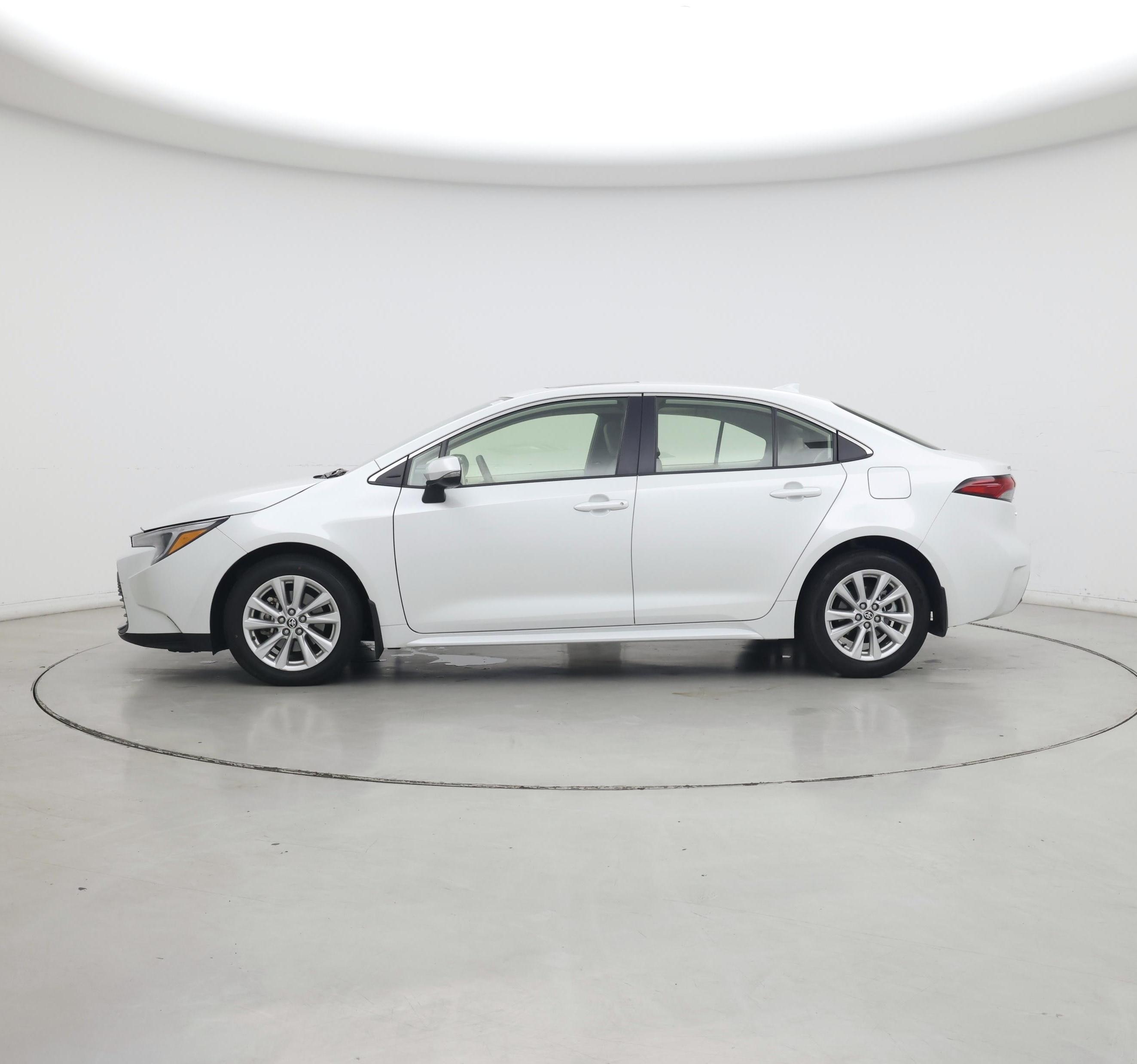 Thumbnail: 2024 Toyota Corolla - 3