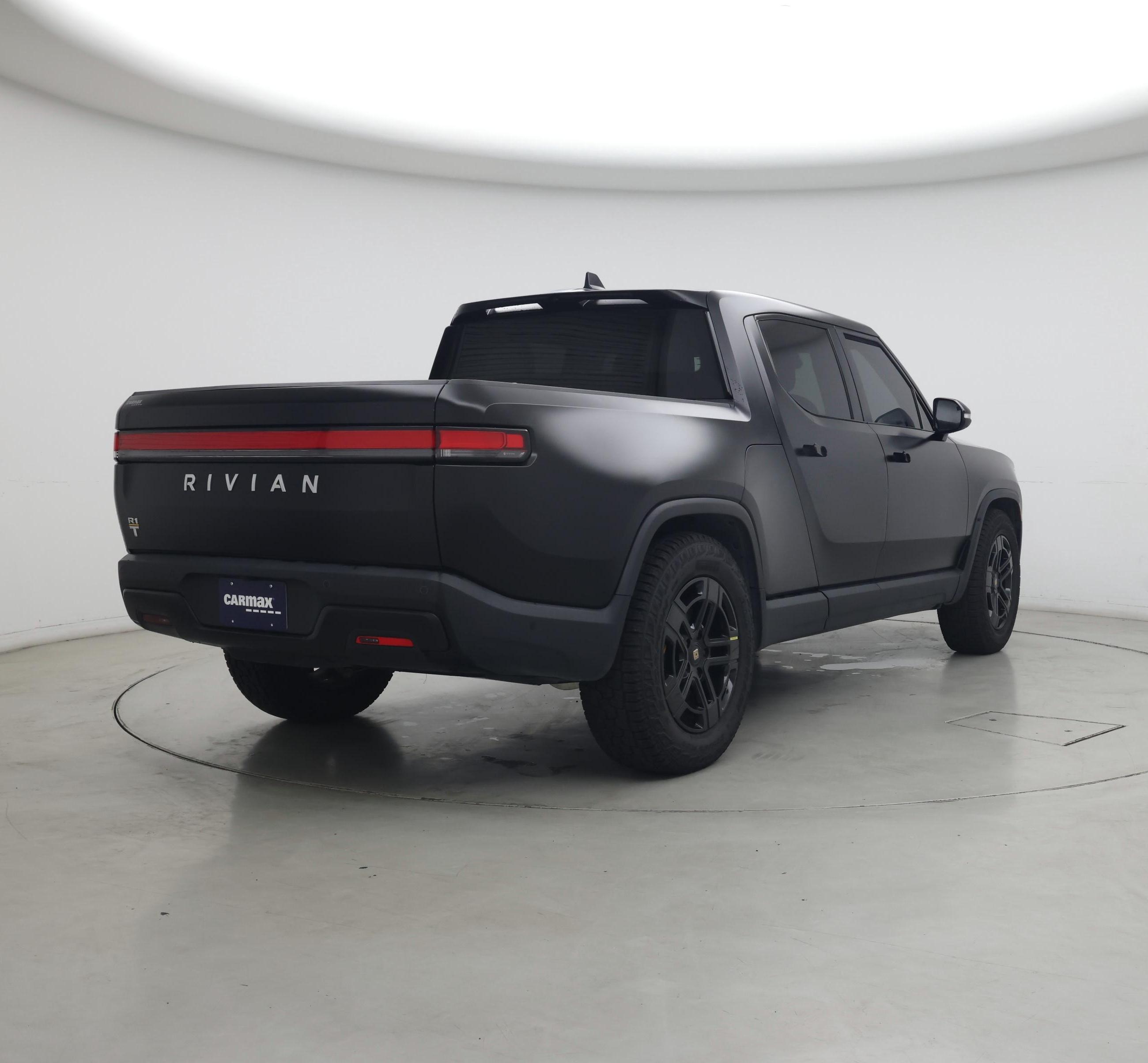 Thumbnail: 2022 Rivian R1T - 8
