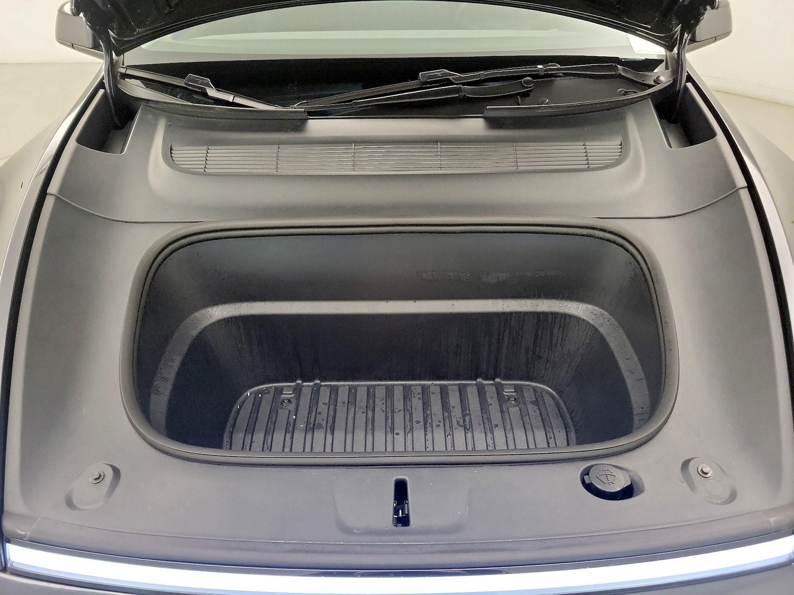2026 Tesla Model Y Long Range - Photo 23