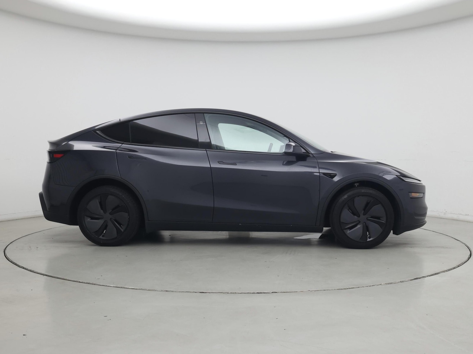 2026 Tesla Model Y Long Range - Photo 8