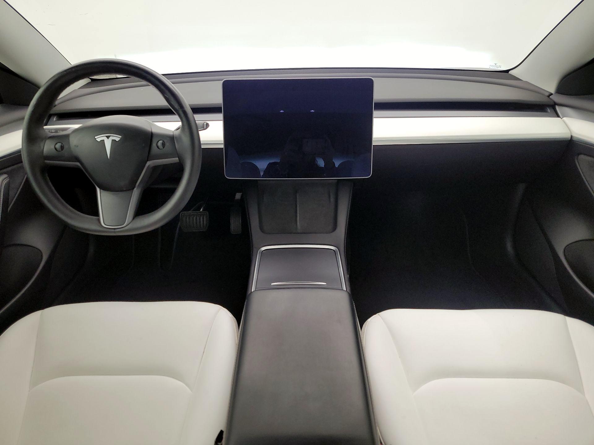 Thumbnail: 2022 Tesla Model 3 - 9