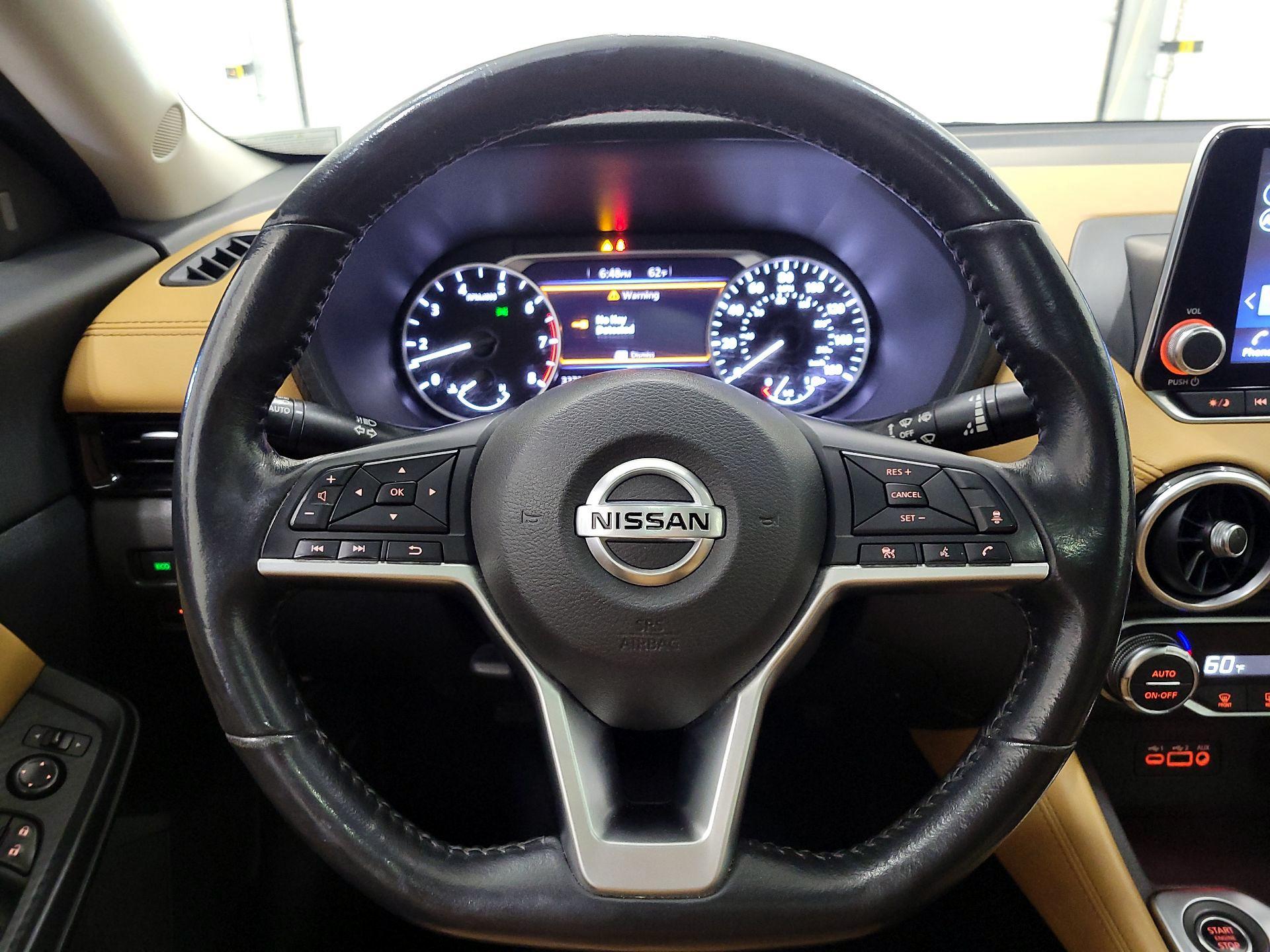 Thumbnail: 2022 Nissan Sentra - 10