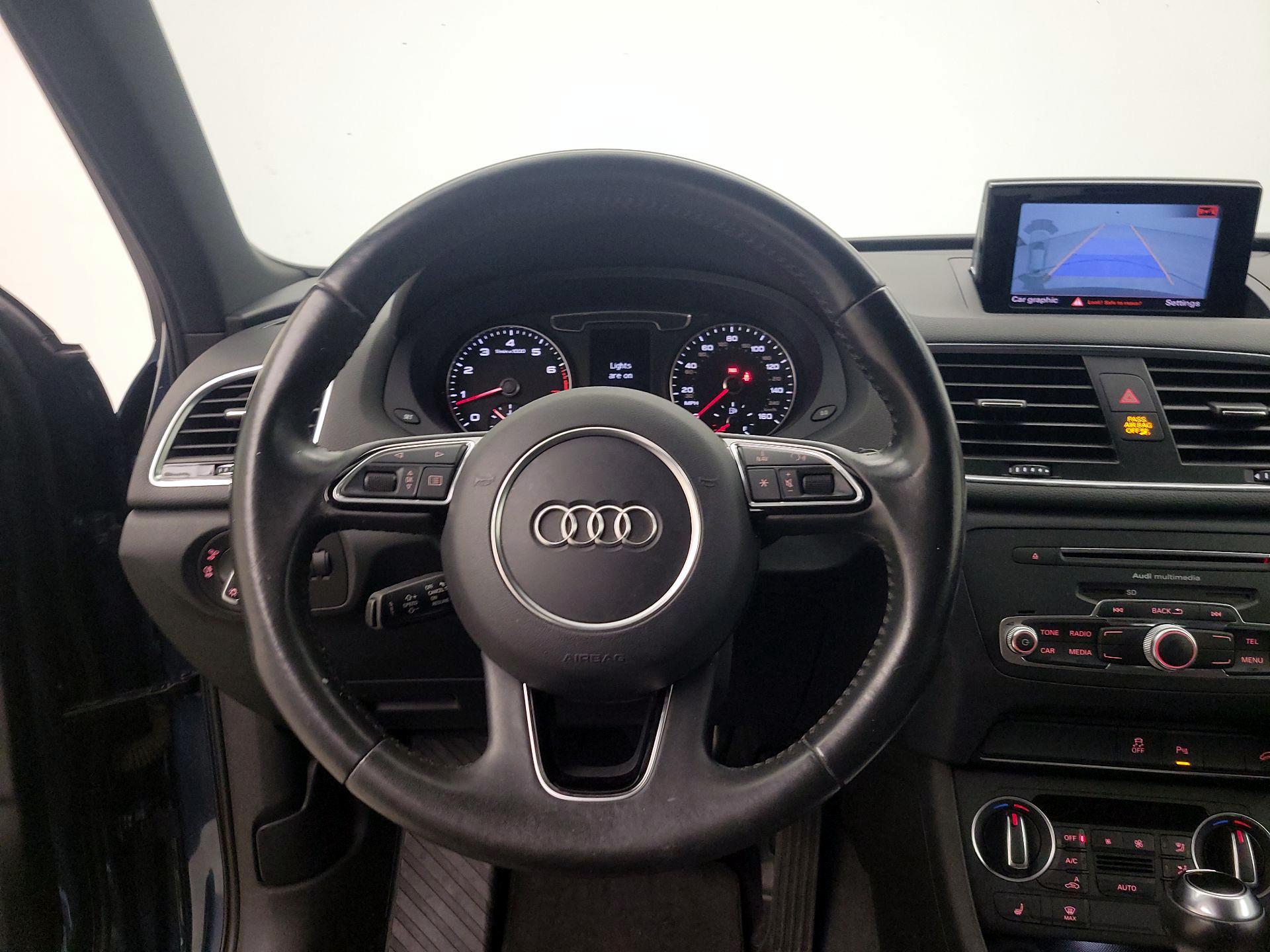 Thumbnail: 2018 Audi Q3 - 10