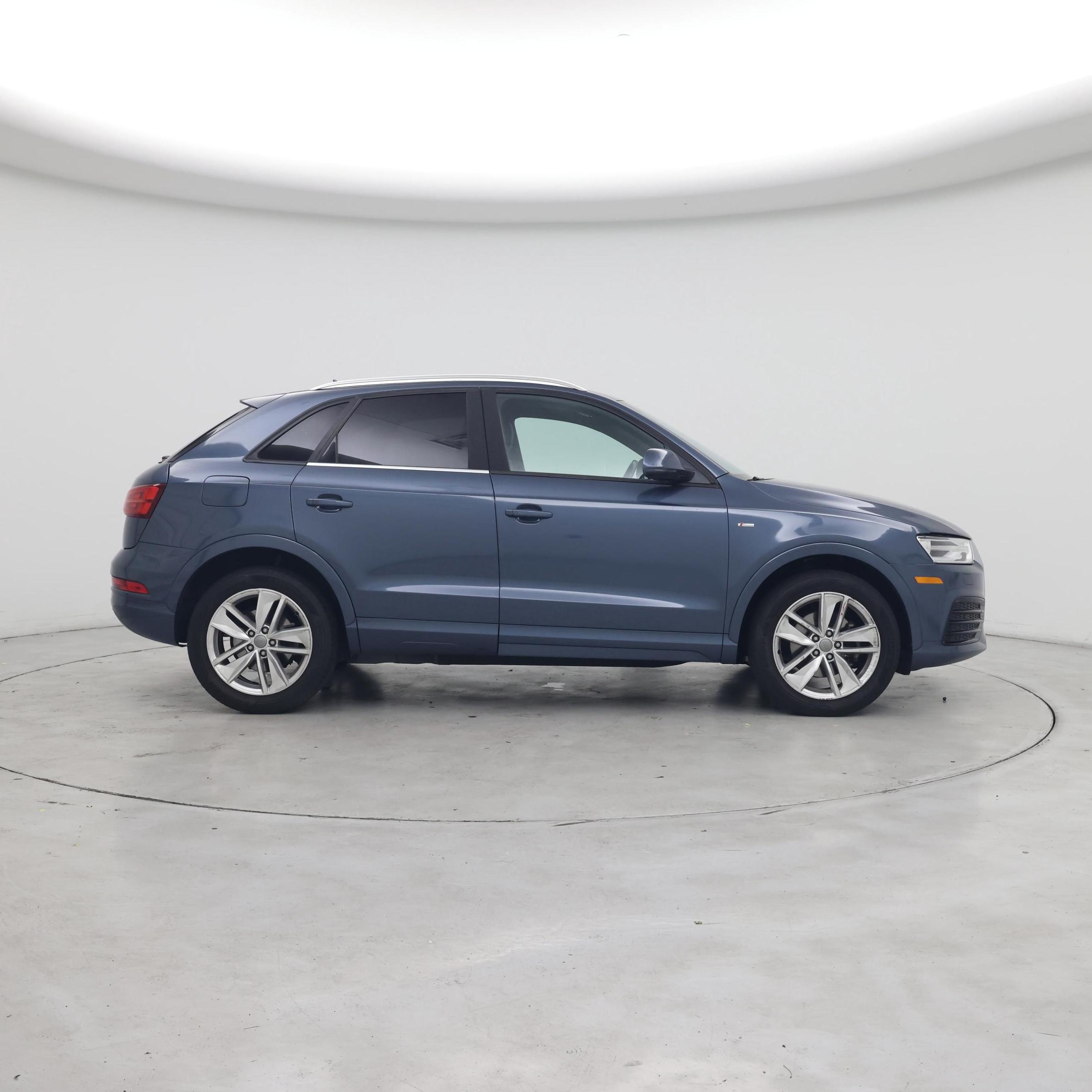 Thumbnail: 2018 Audi Q3 - 7