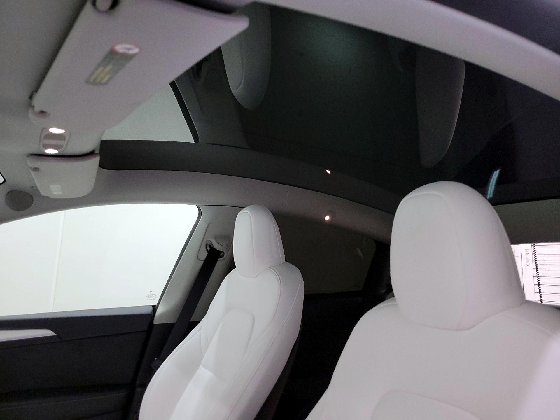 Thumbnail: 2023 Tesla Model Y - 18
