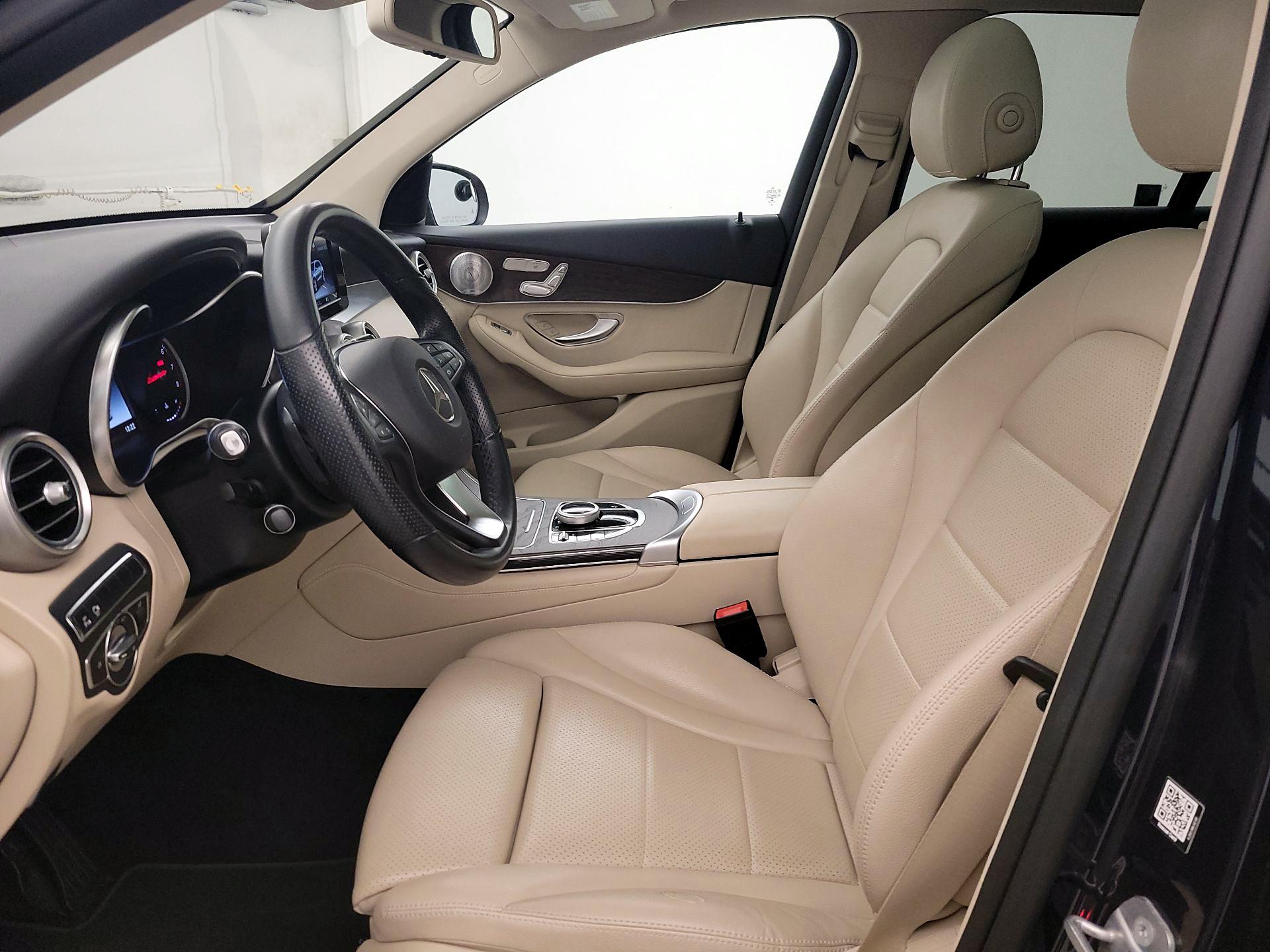 Thumbnail: 2019 Mercedes-Benz GLC - 9
